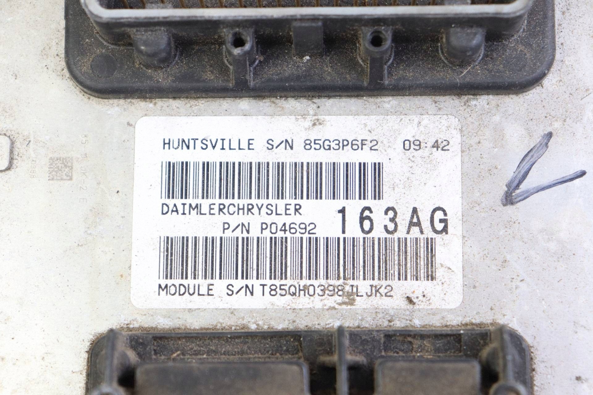 JEEP GRAND CHEROKEE II modulo computer motore 3.0D P04692162AG P04692163AG