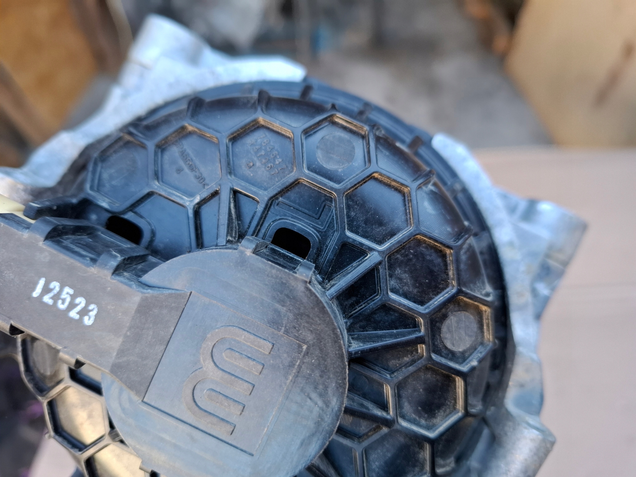 AUDI RS7 RS6 C8 engine mount left 23r
