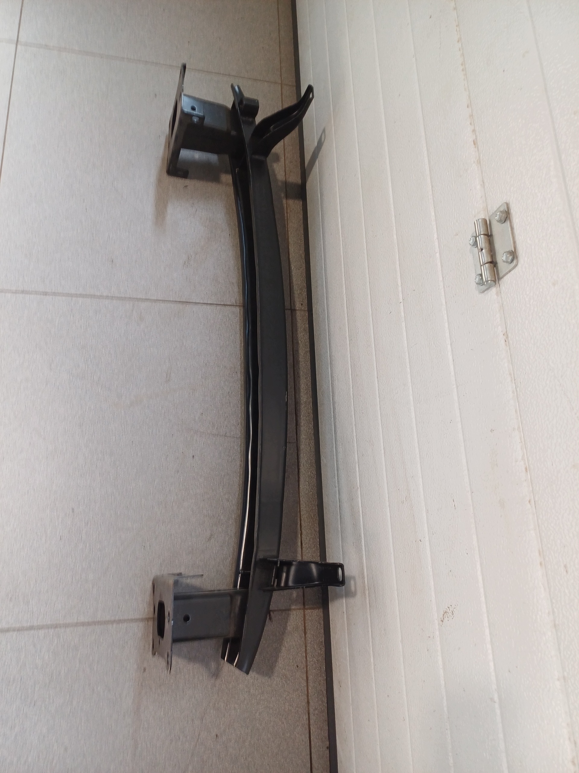 renfort avant avant VW SCIROCCO 1K8807109C