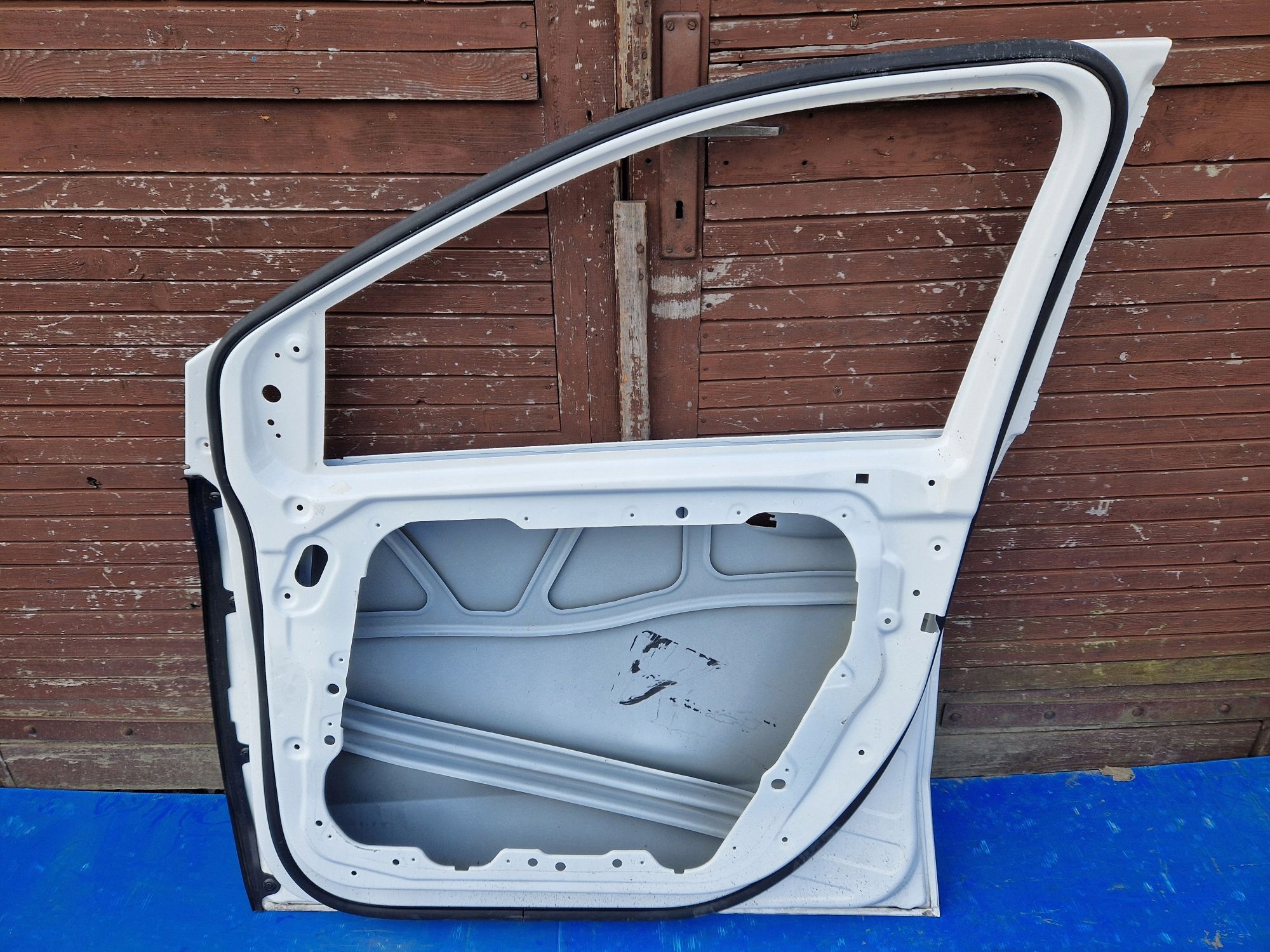 door right front MERCEDES B-KLASA W247 2018R->