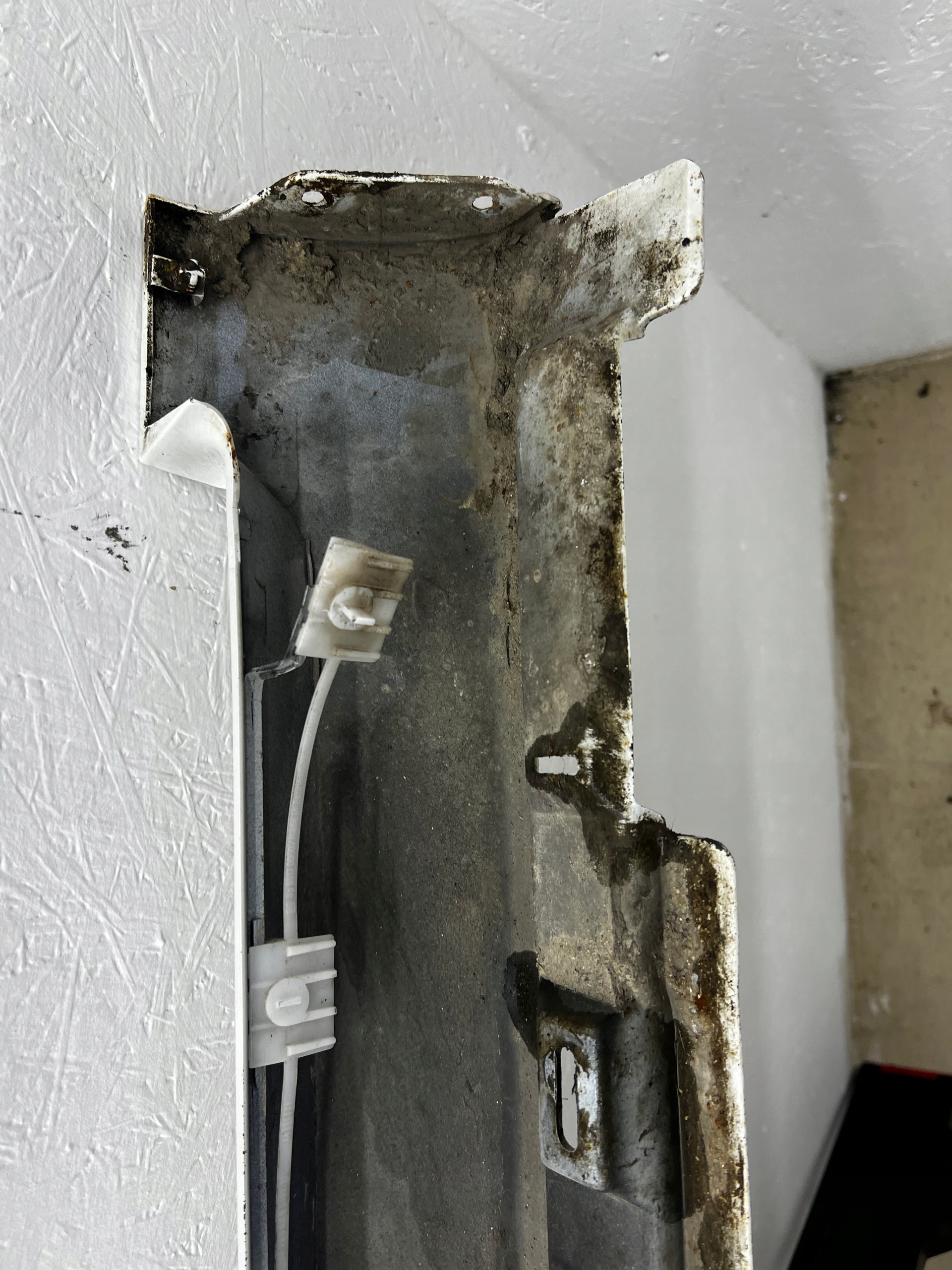 VW PASSAT B7 KOMBI moulding threshold left LB9A