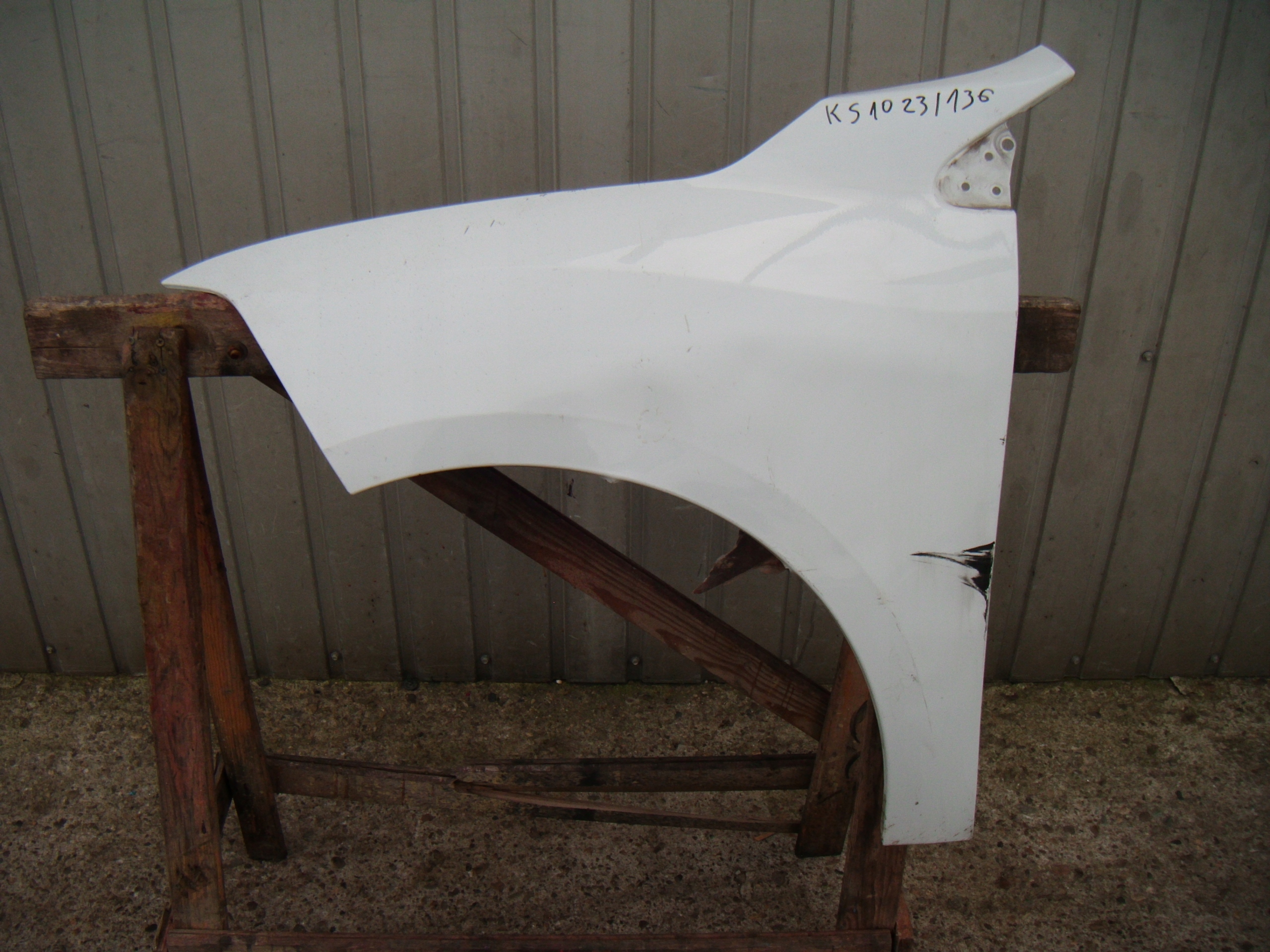 RENAULT MEGANE III 3 08-16 BŁOTNIK LEWY PRZÓD