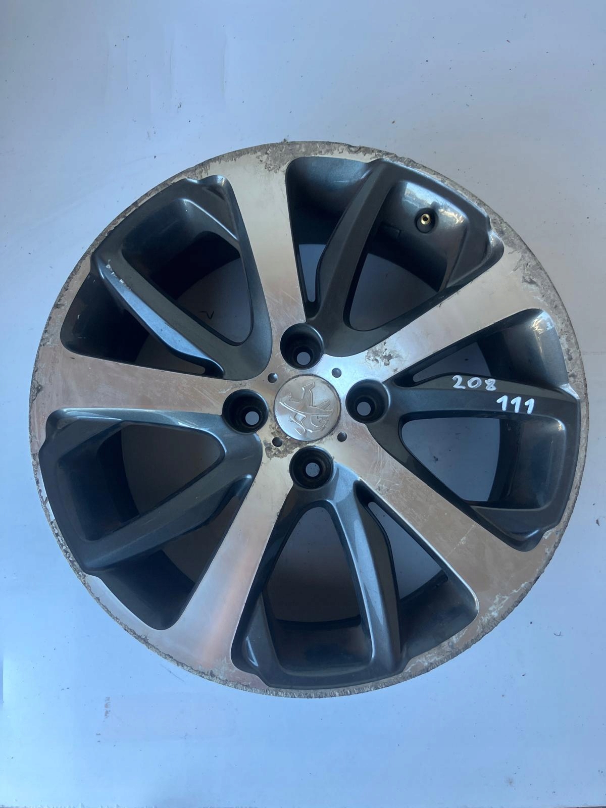 disk 17 CALI #111 PEUGEOT 208 a 9673773777