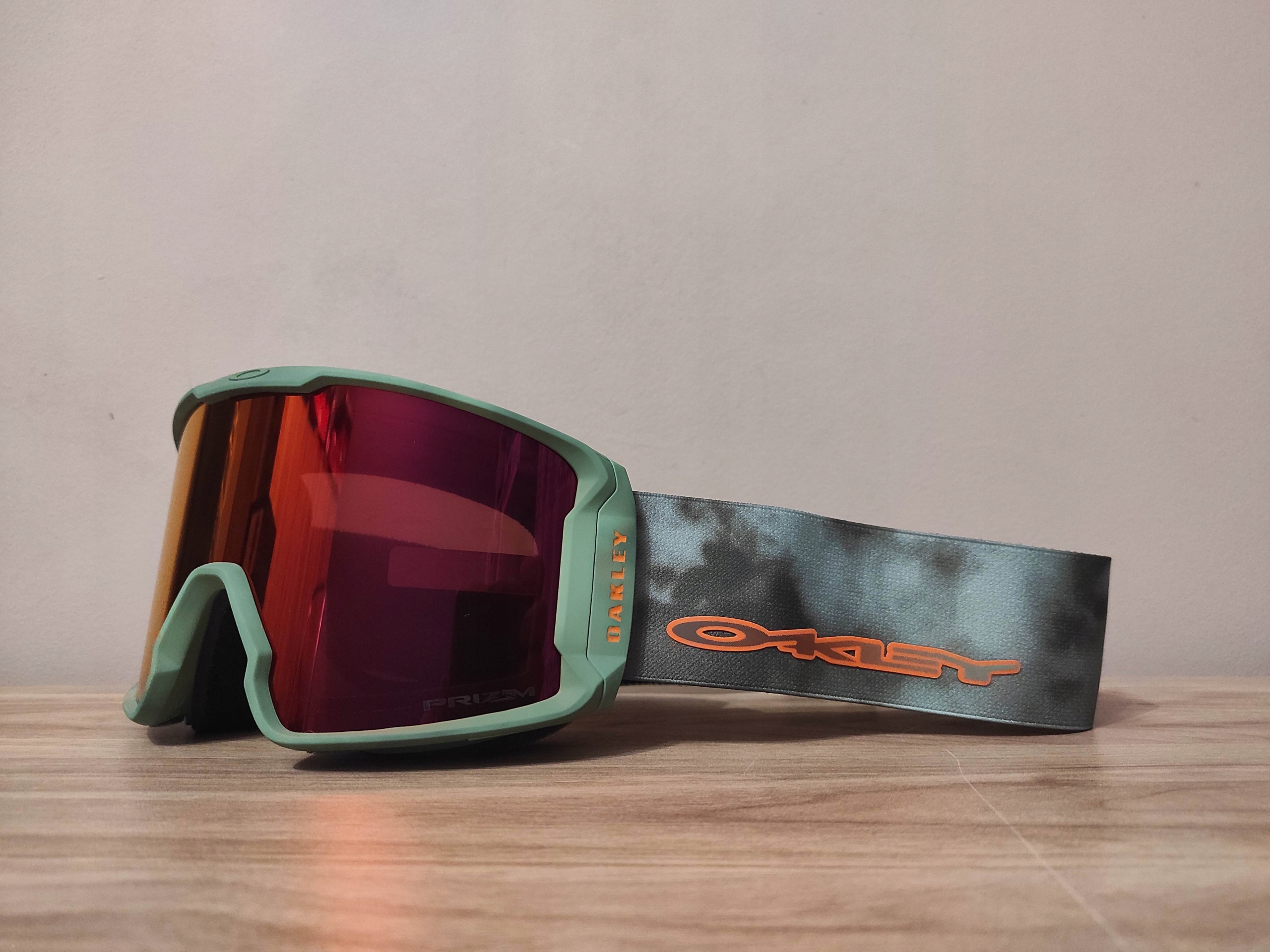 Gogle snow Oakley Line Miner L Stale (prizm Torch Iridium 17%)