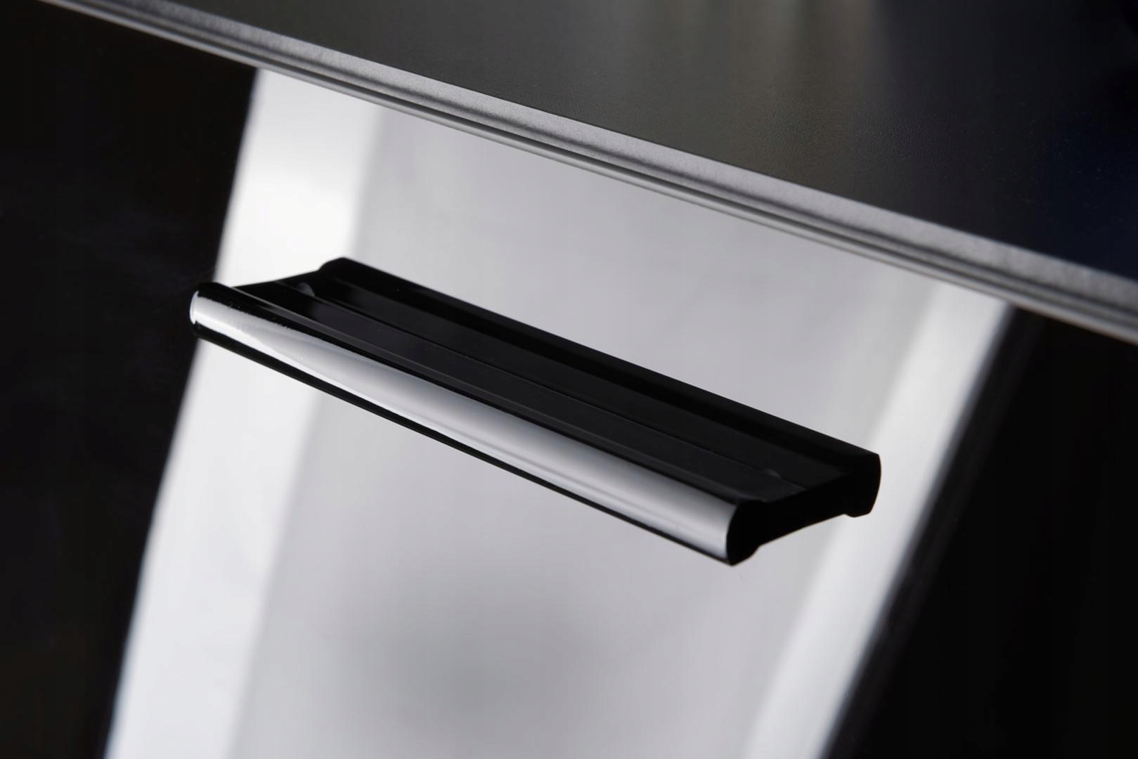 Meblościanka z oświetleniem LED czarny mat/połysk Marka Meb24