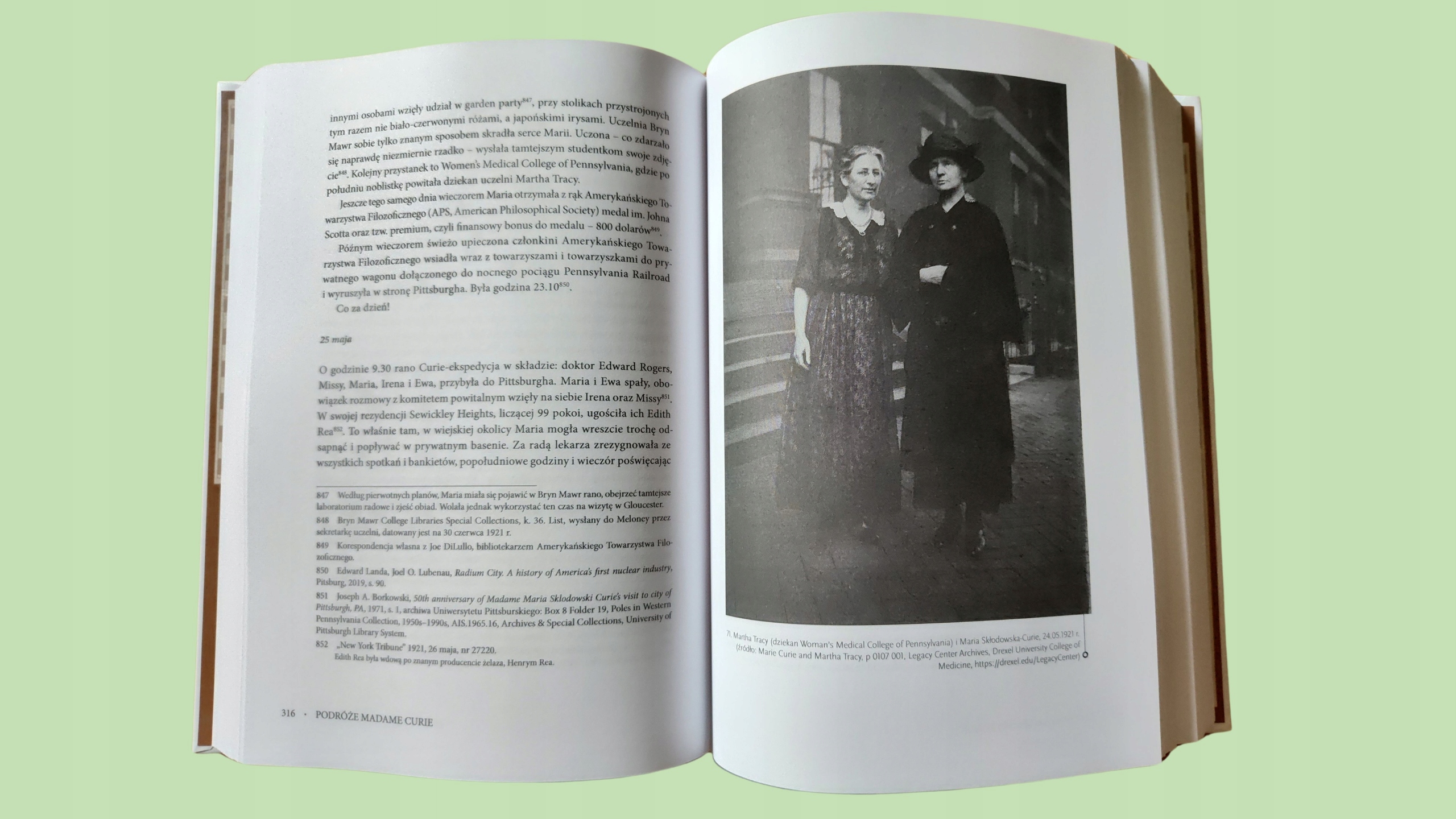 Jakub Müller Podróże Madame Curie Okładka twarda