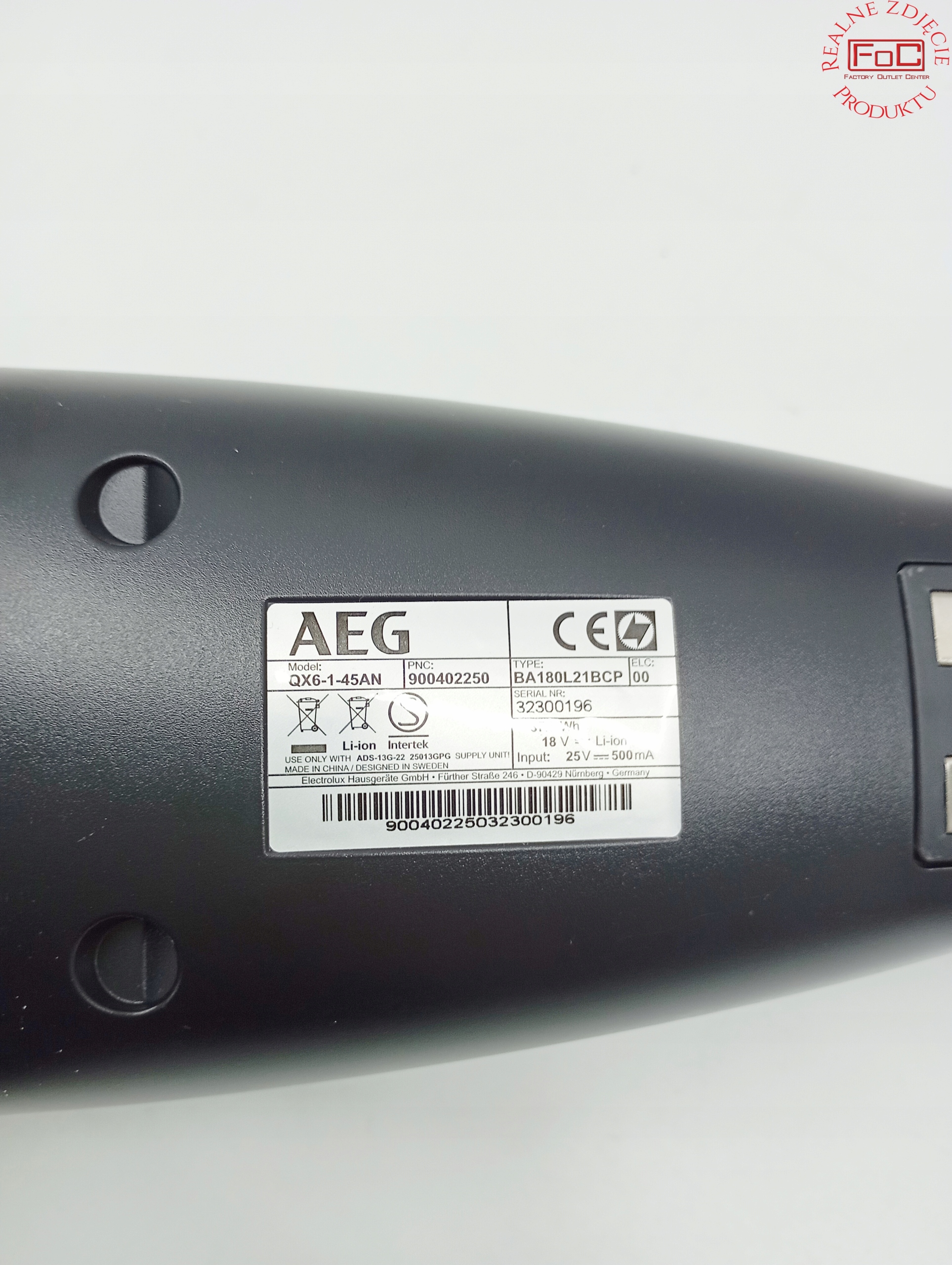 Odkurzacz pionowy AEG QX6145AN czarny Czas ładowania 270 min