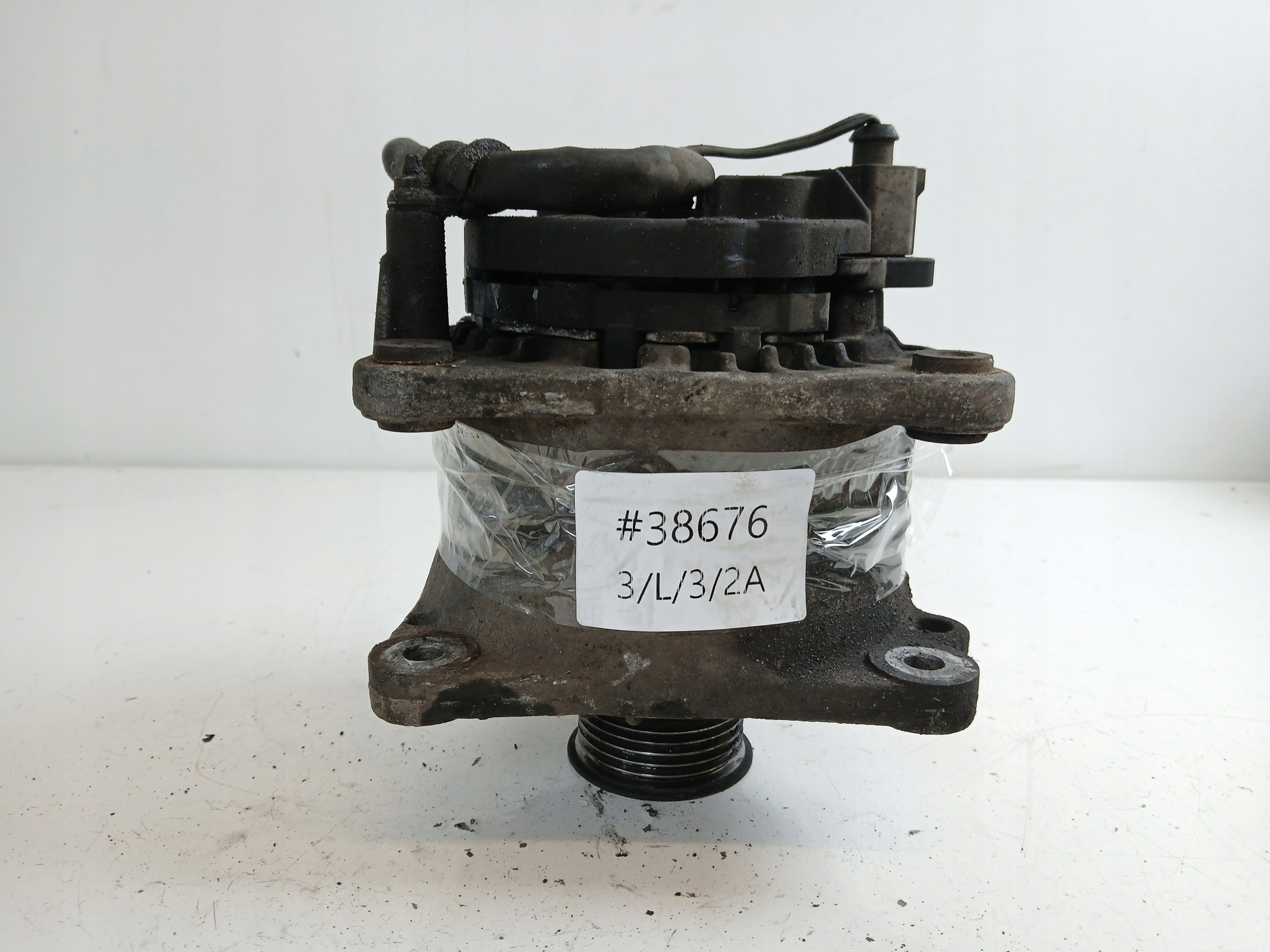 VW GOLF IV AUDI A3 8L 1.6 ALTERNATOR 028903028D 90A