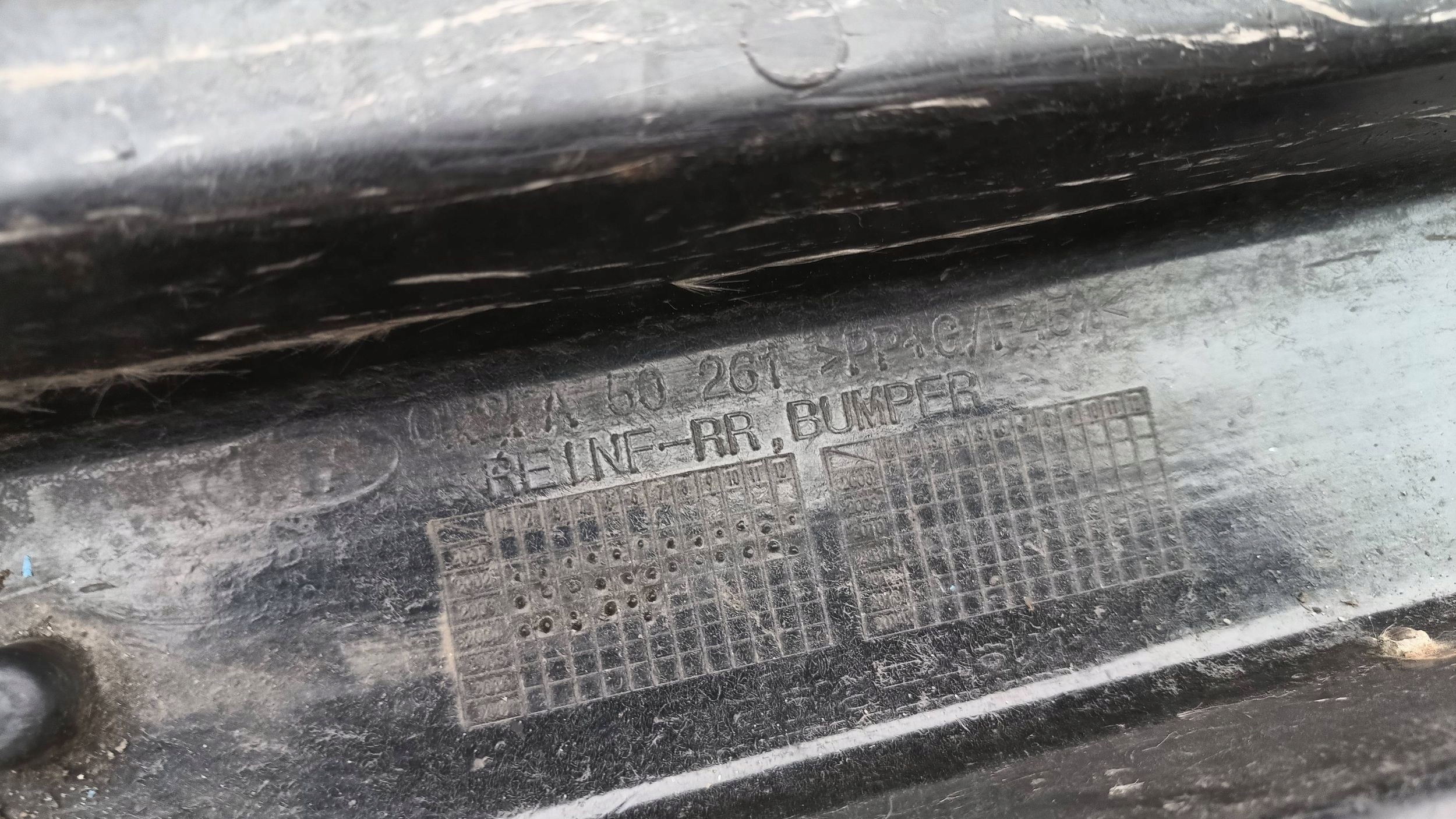 KIA CARENS II bumper support rear part rear K2FA50261