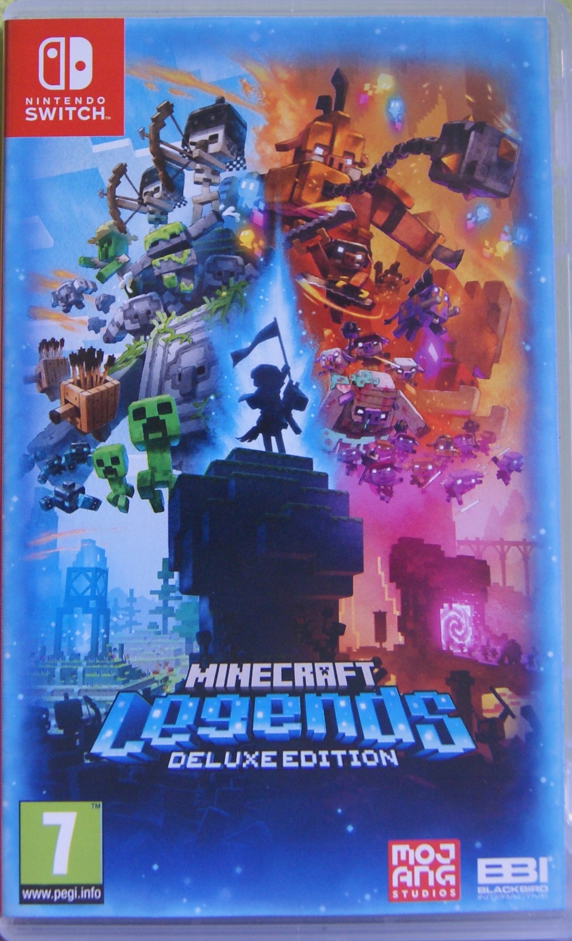  Minecraft Legends Deluxe Edition - Nintendo Switch