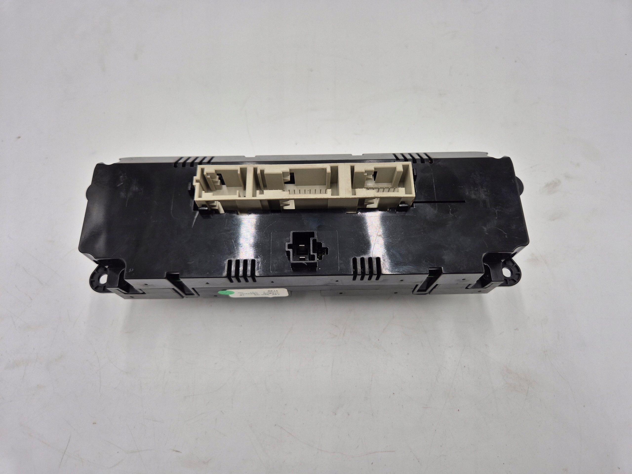 Unite commande clima Bouches buses A2518707289 MERCEDES R W251