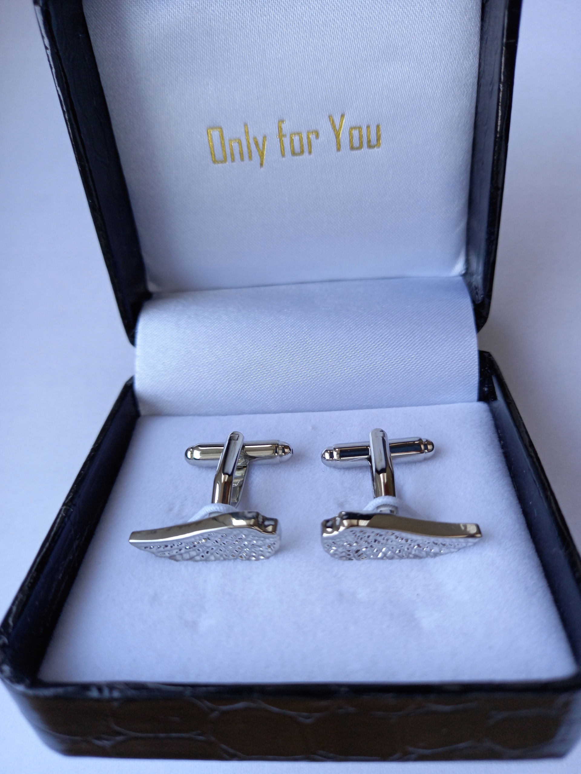 Sponky na košili s křídly pro anděla manžela