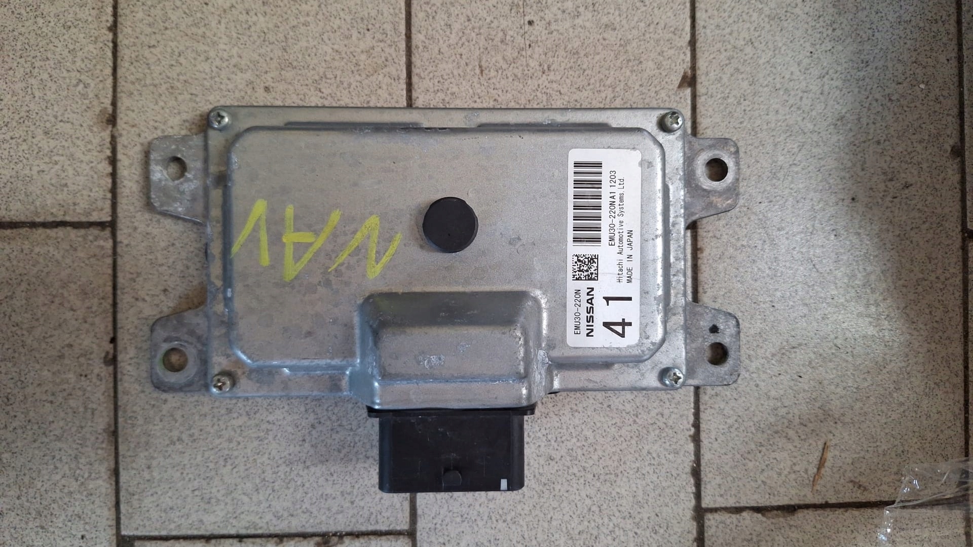 MODUŁ STEROWNIK EMU NISSAN NAVARA IV NP300 2.3 DCI EMU30-220N