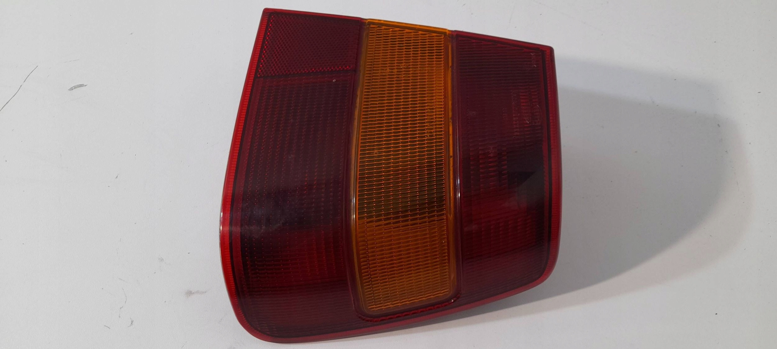 Volvo 940 light rear right 3534084 (R462)