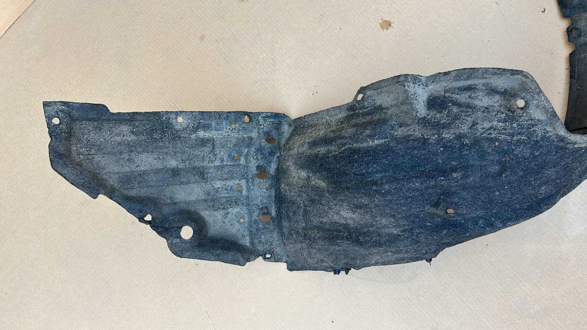mudguard left left front front TOYOTA COROLLA E21 19- sedan