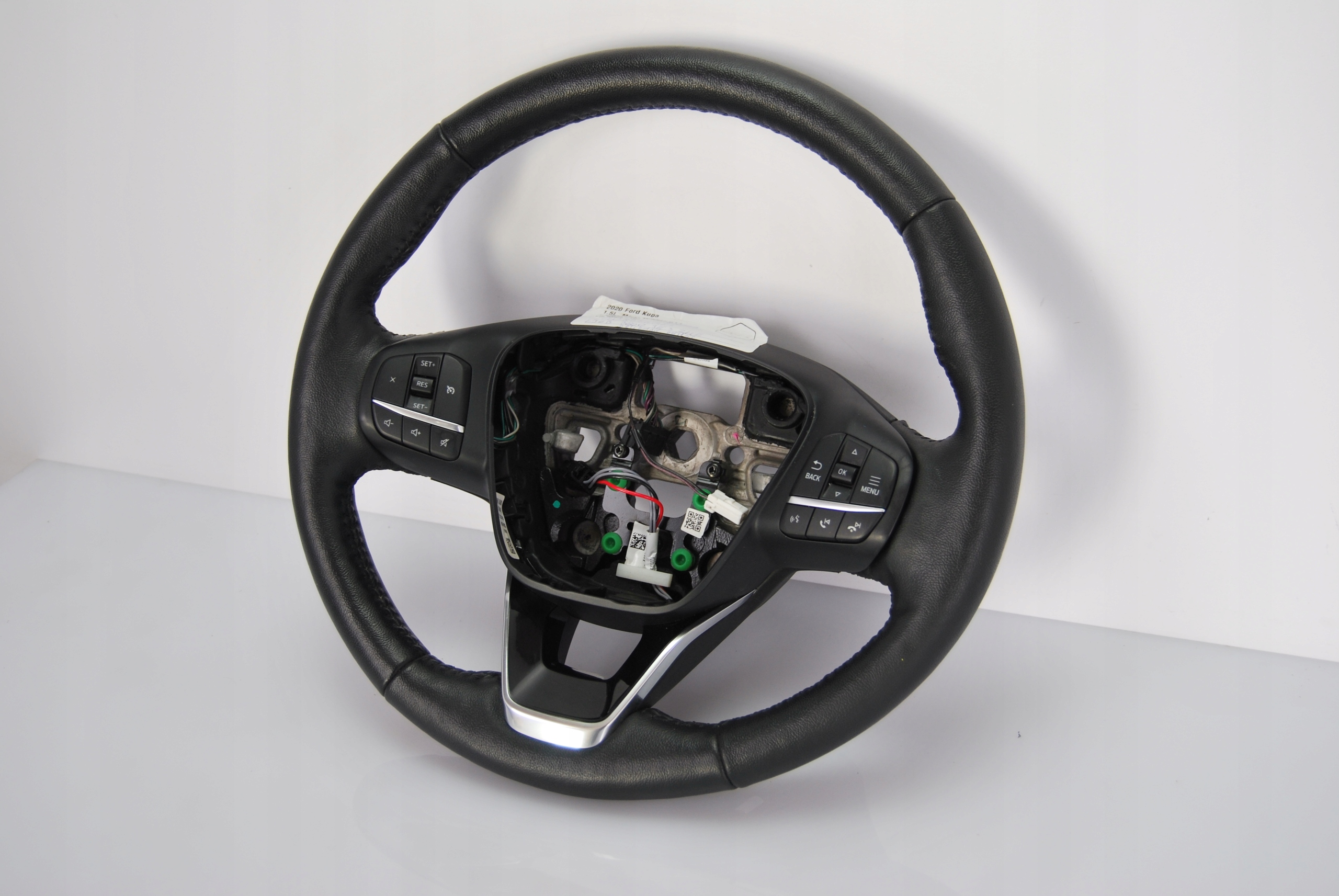 lenkrad Ford Kuga MK3 2020+ Escape USA