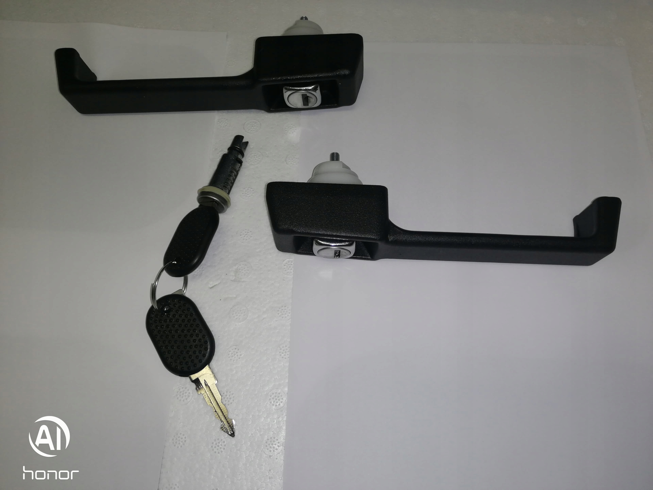 KLAMKA DRZWI L/P LUBLIN II LUBLIN III KOMPLET