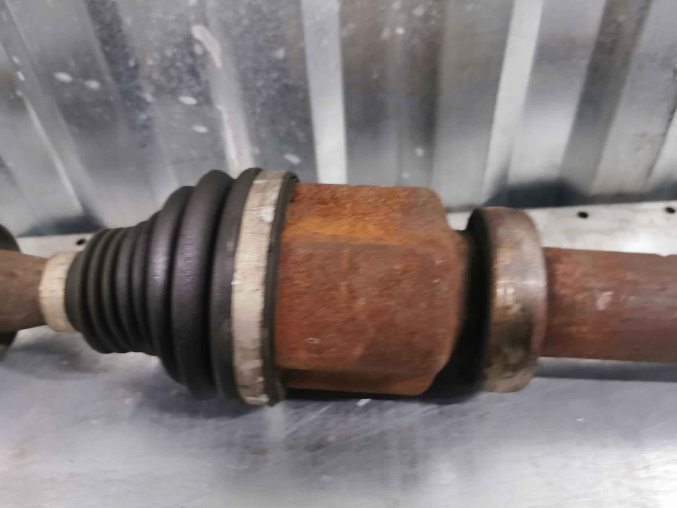 semi-axis long right front AUTOMAT FORD FOCUS MK3 2.0 TDCI 140KM UFDB