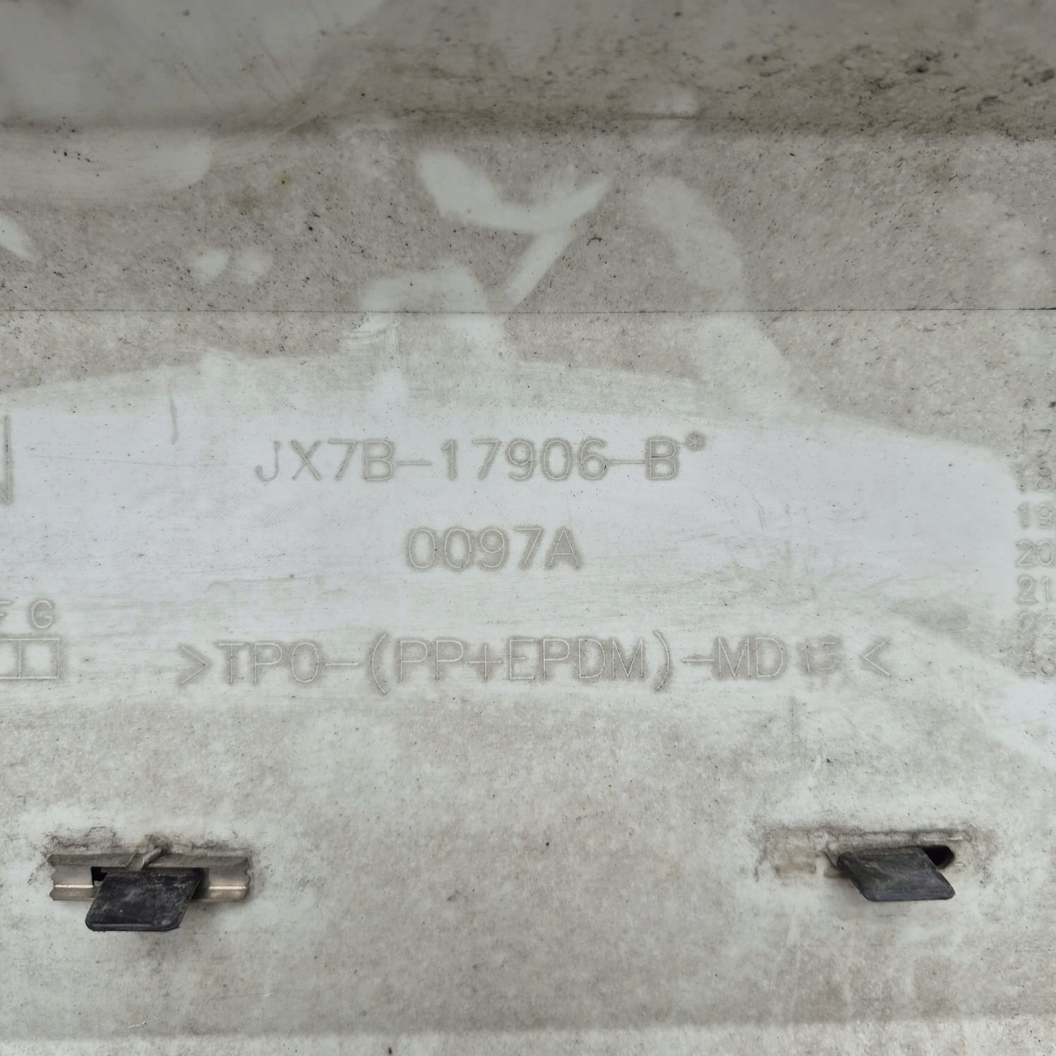 FORD FOCUS IV 4 MK4 KOMBI ACTIVE 18-> bumper rear part rear 6XPDC