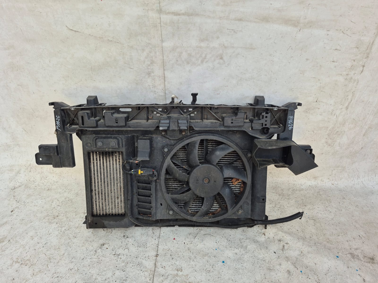 PEUGEOT 5008 and 1.6HDI 09- front body wall front pillar iron