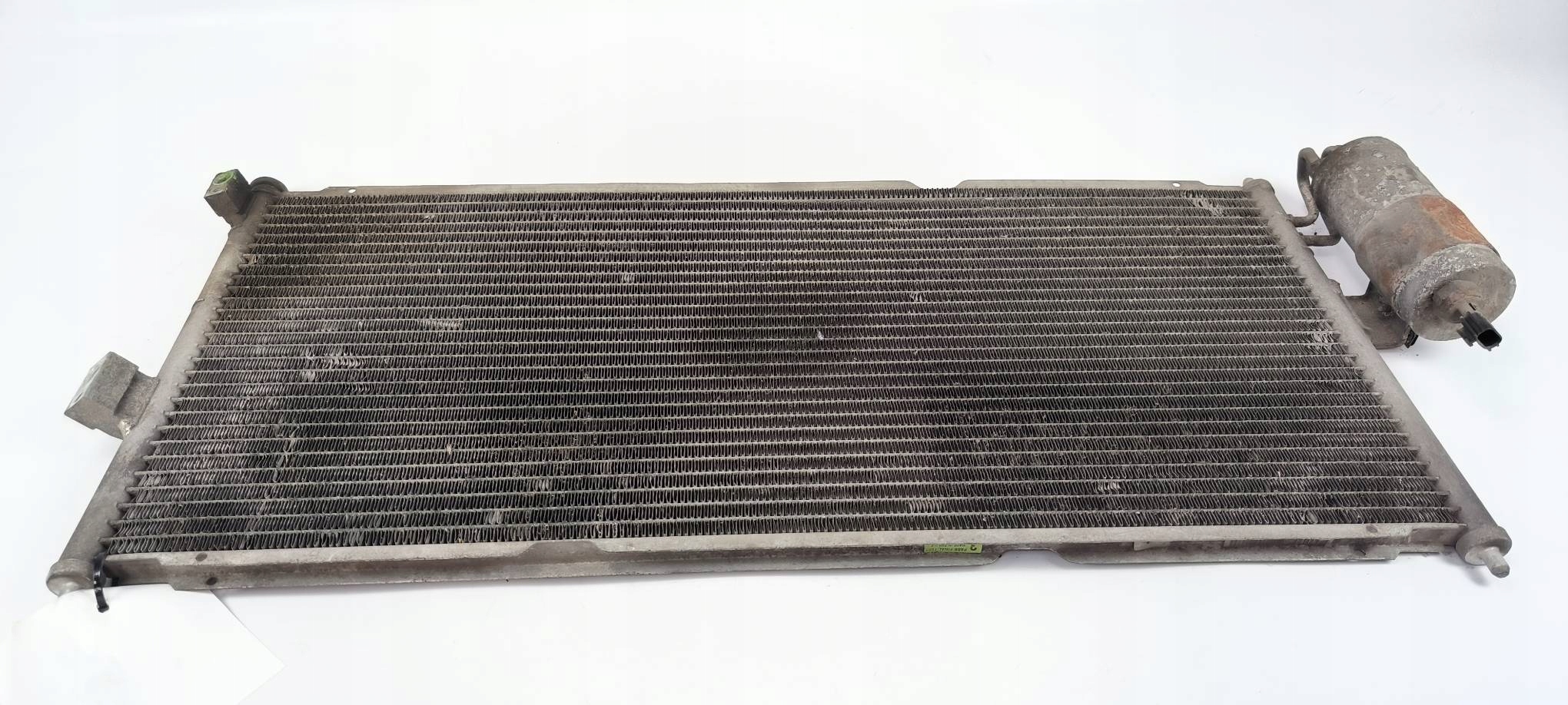Radiateur climatisation 92100BM400 NISSAN ALMERA