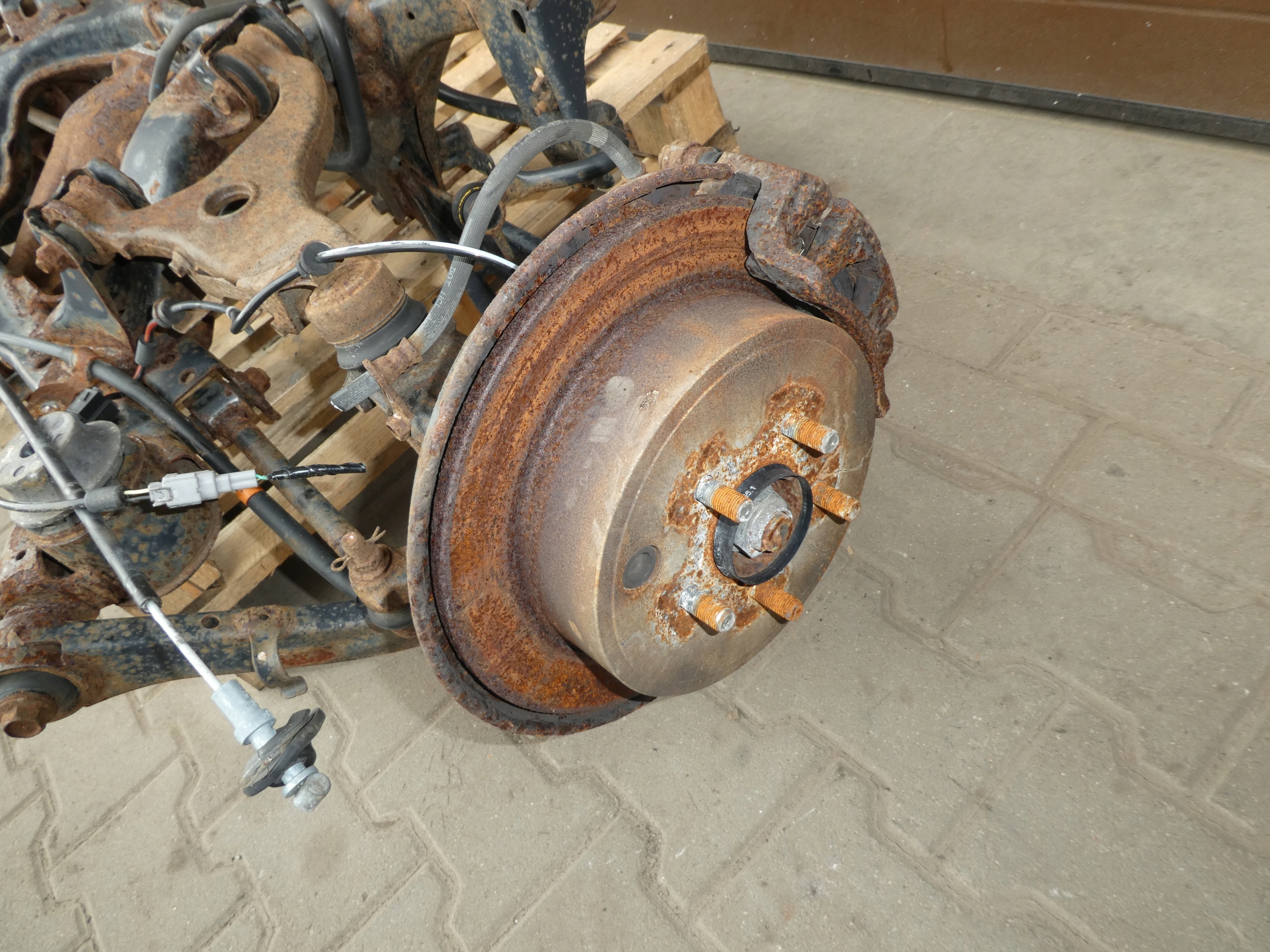SUBARU FORESTER sususpension rear part rear. diff