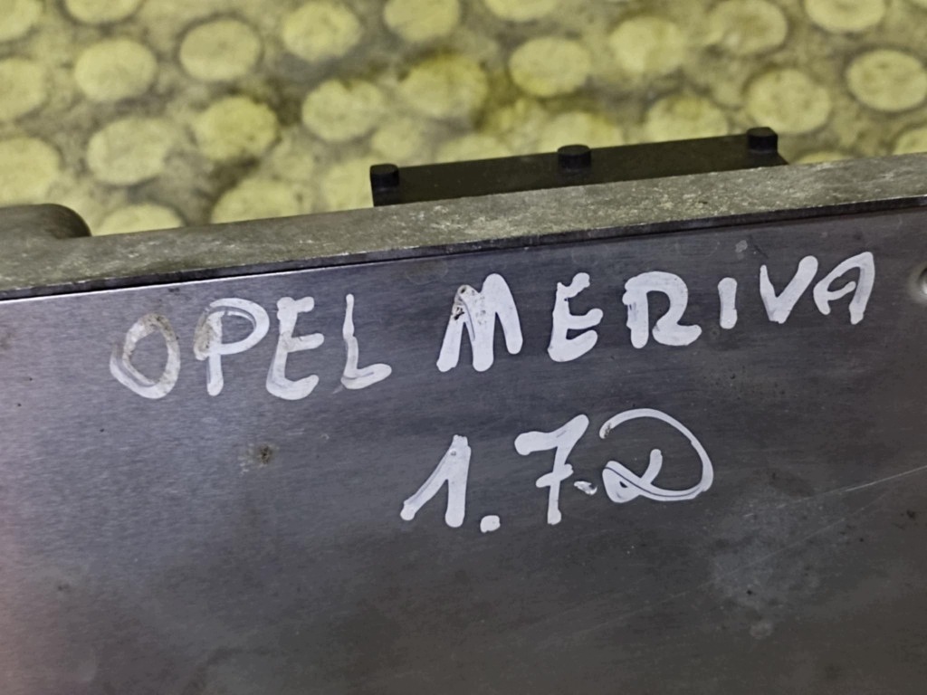 OPEL MERIVA A 1.7 D control unit of the engine 1125000165