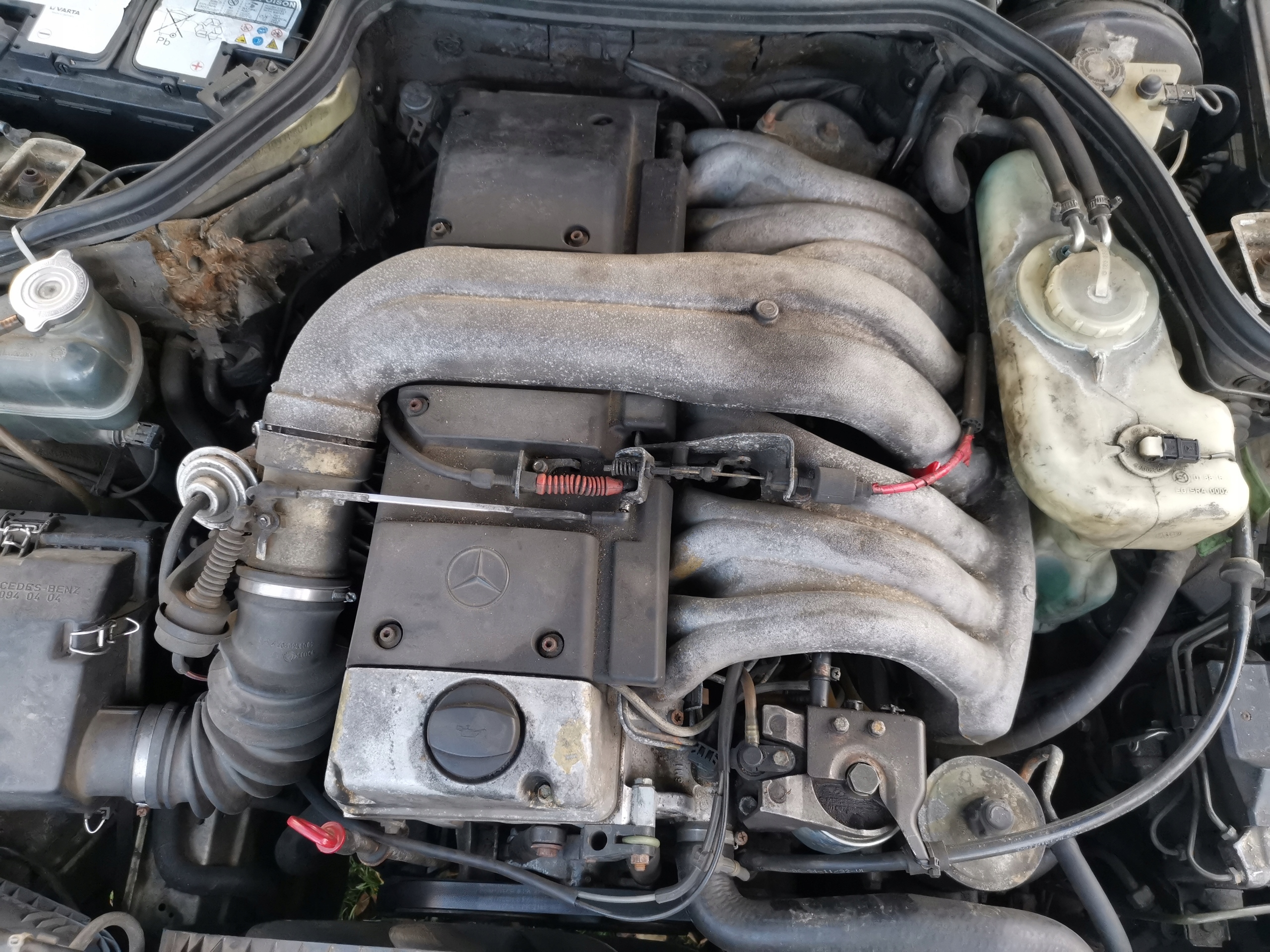 TESTATA MERCEDES W124 3.0D om606 300d 24v