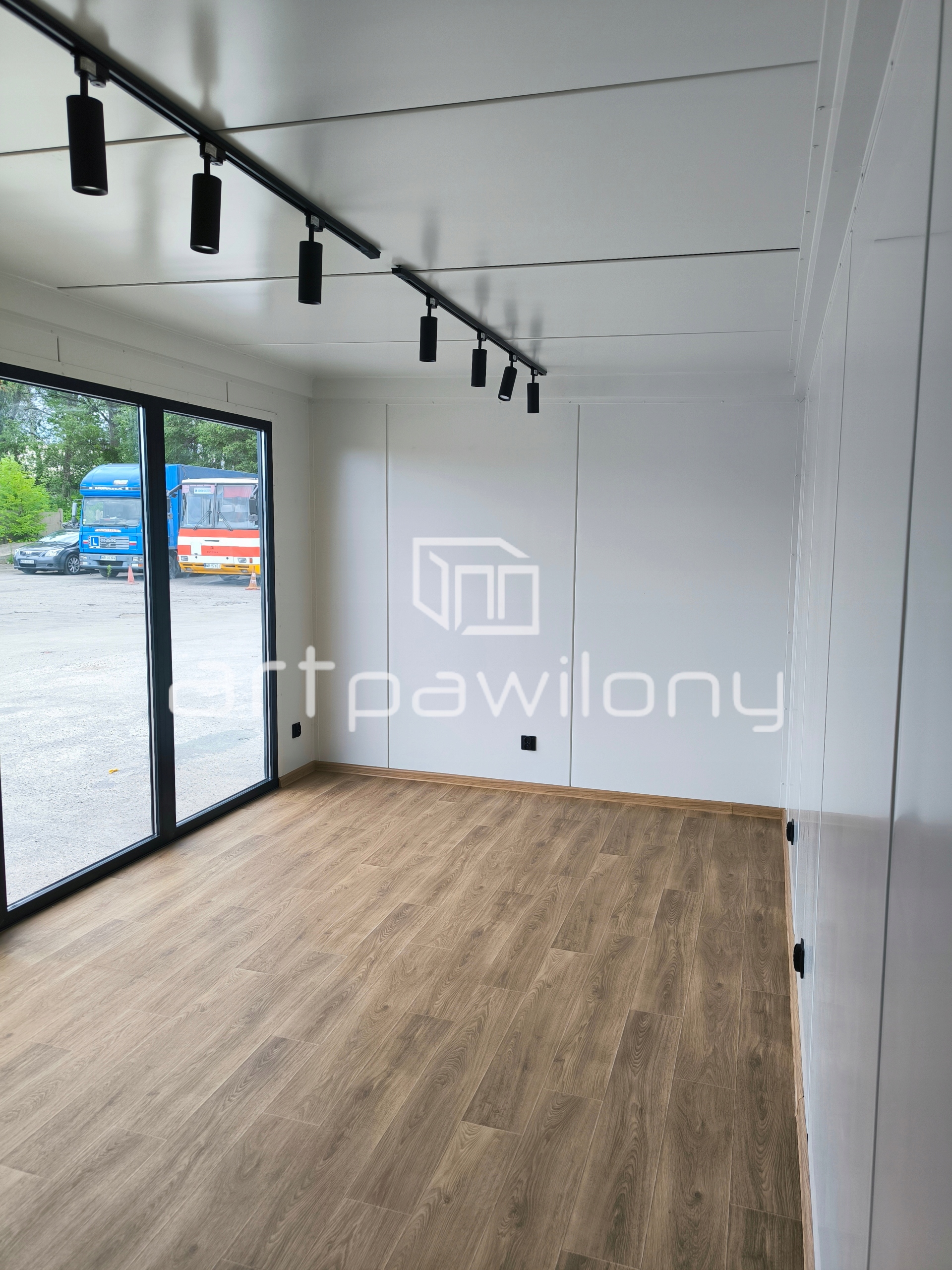 Wynajem Kontener Biurowy Pawilon Handlowy 3x7 Usługowy Mieszkalny Marka bez marki