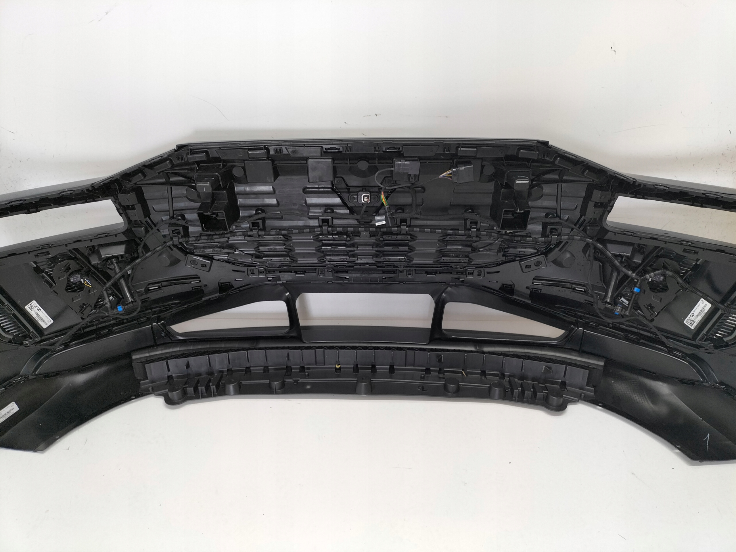 front bumper front AUDI Q6 E-TRON 24- S-LINE