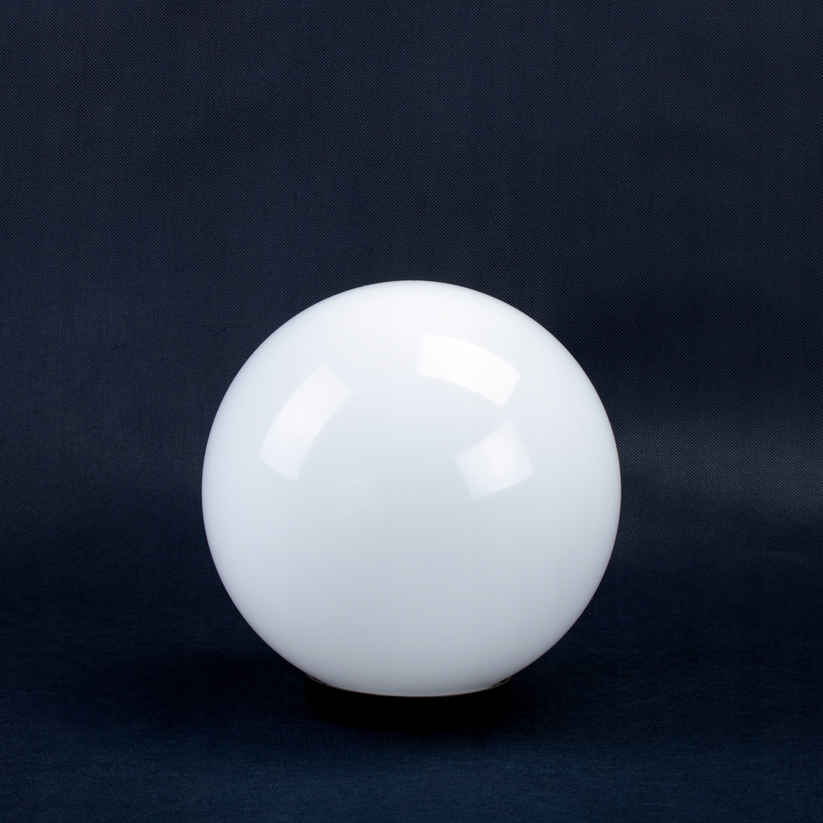 Lampa Ogrodowa KULA BIAŁA 25CM NAZIEMNA do LED E27 ZEWNĘTRZNA IP44 UV Kod producenta ZEWNĘTRZNA STOJĄCA WBIJANA DUŻA BIAŁA