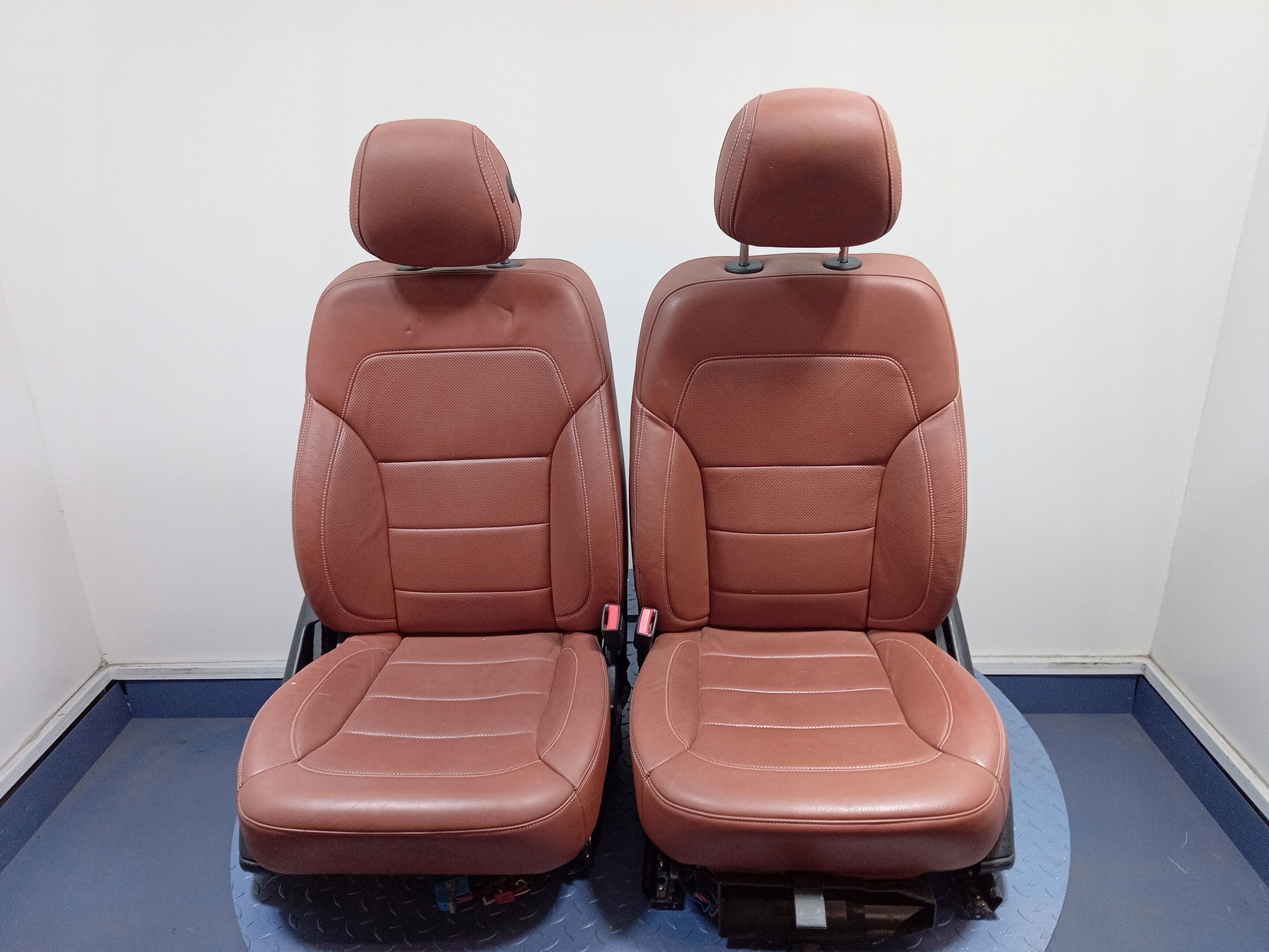 MERCEDES GLE W292 передні сидіння передні