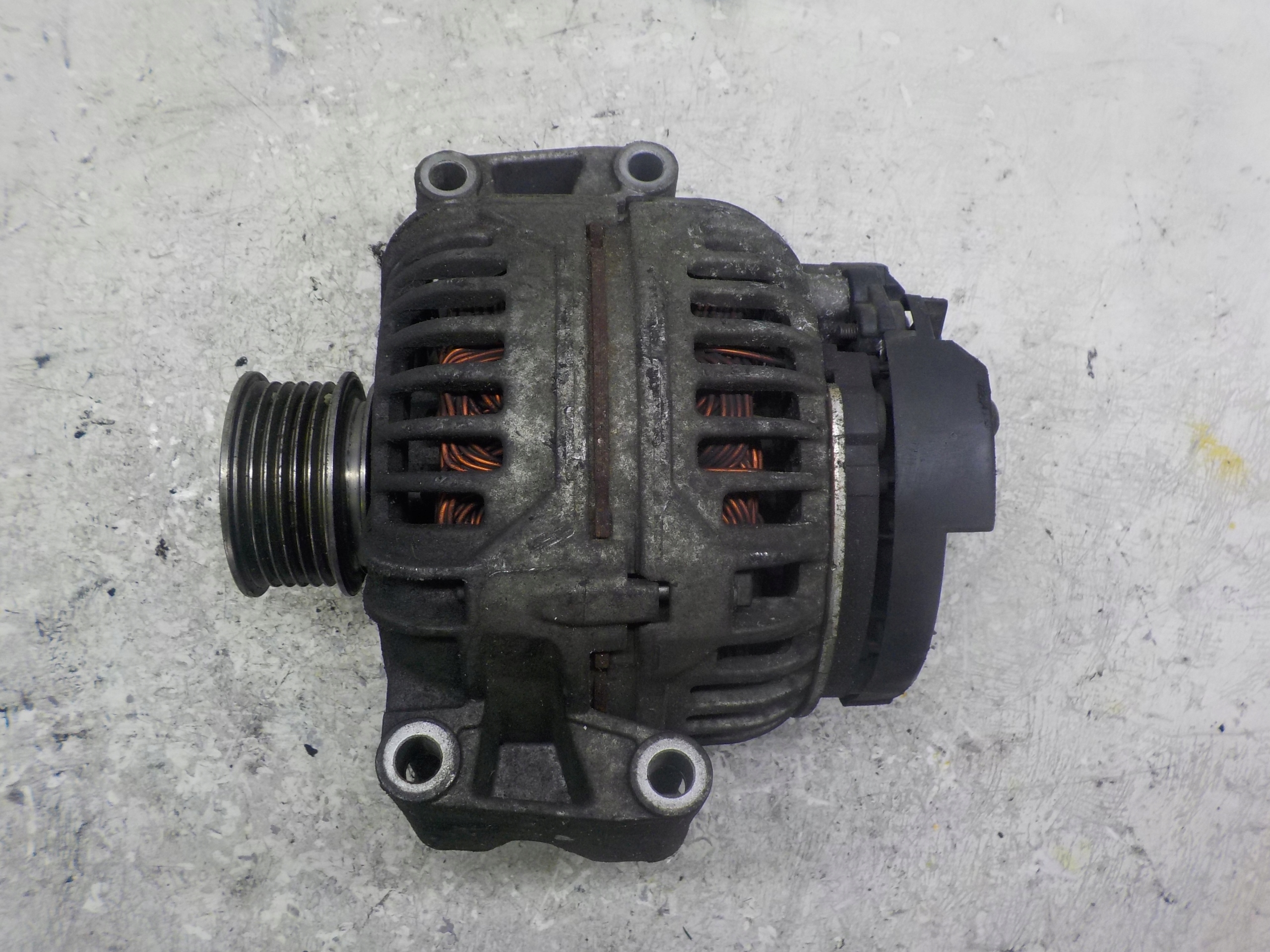 AUDI A4 B7 2.0 TFSI ALTERNATOR 06B903016AB
