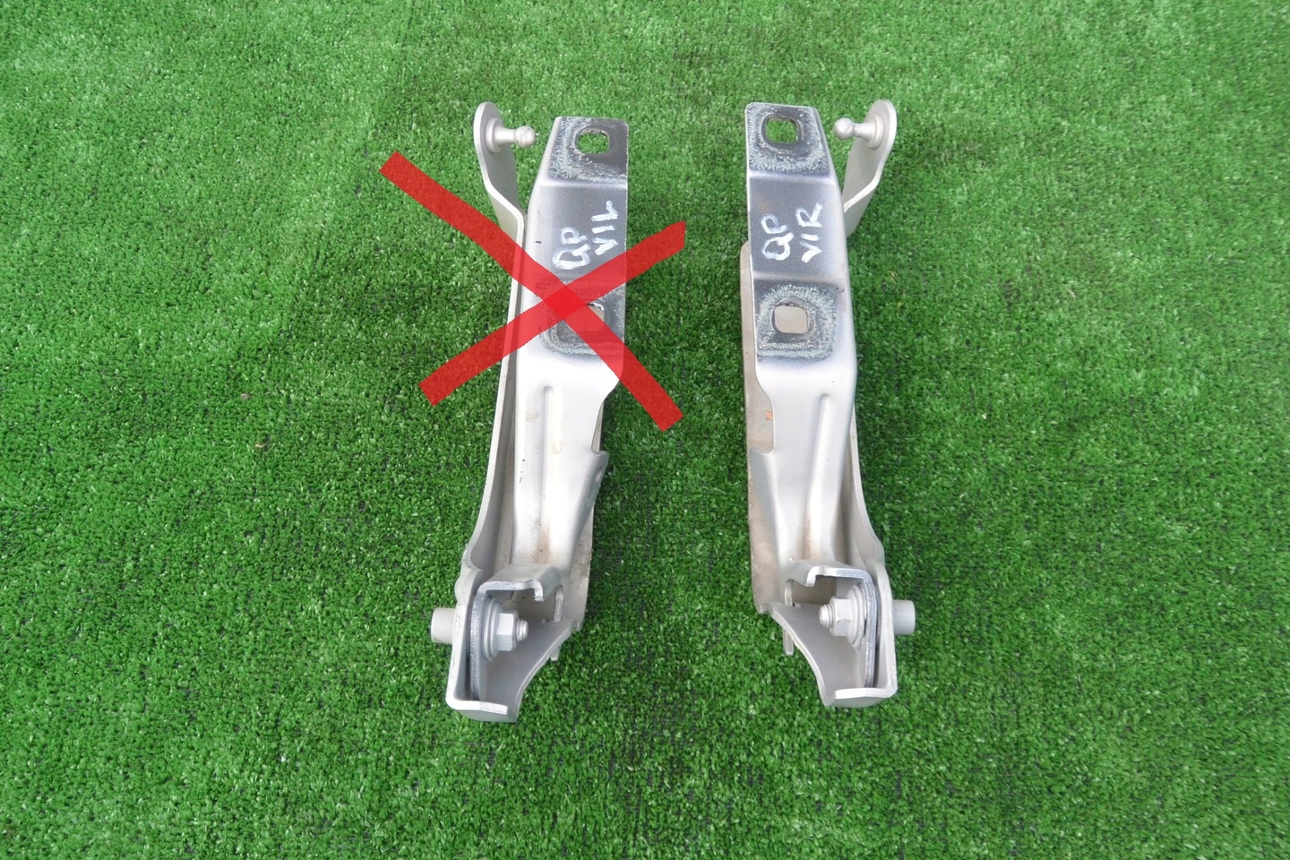 hinge bonnets right front MASERATI QUATTROPORTE VI