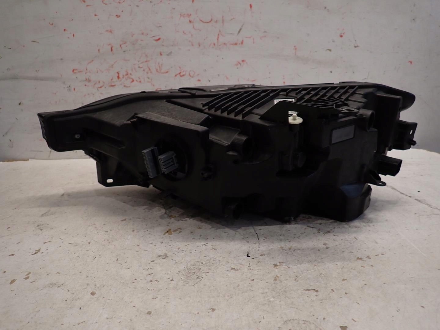 light front front right VOLVO XC60 II 2017- FULL LED 32396576