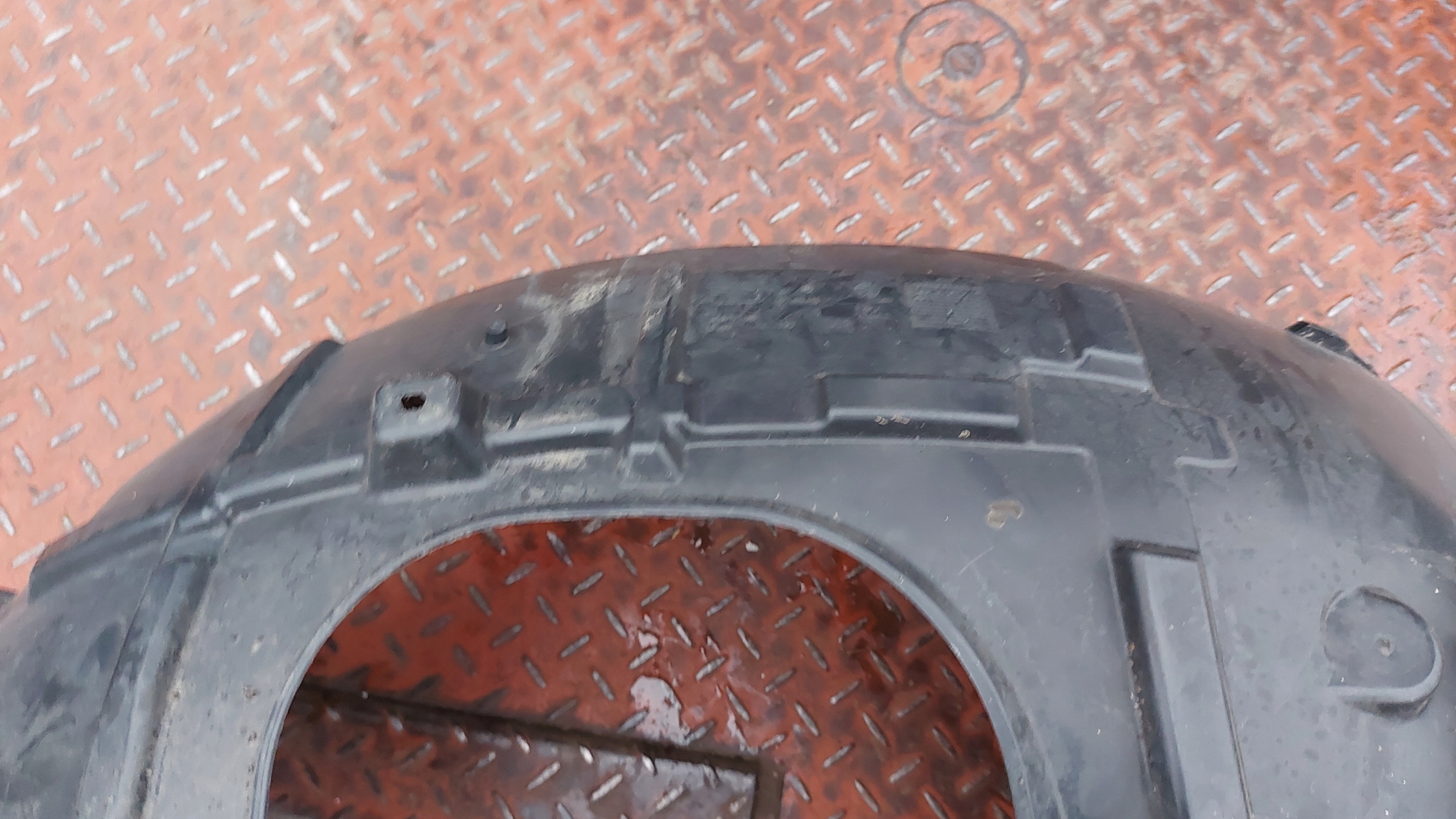 mudguard right front SEAT LEON IV 20