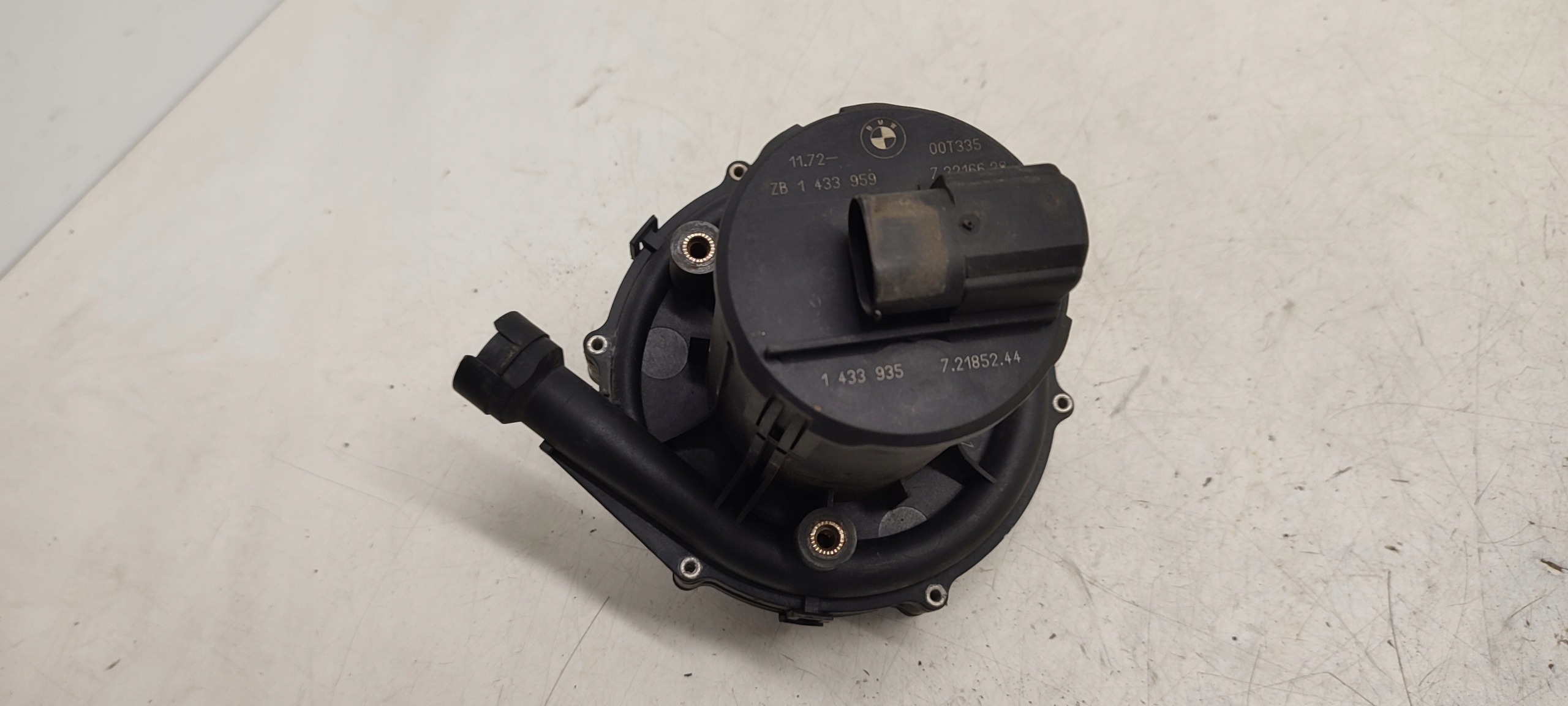 Pompa Dell’aria wtornego 1433935 BMW E39