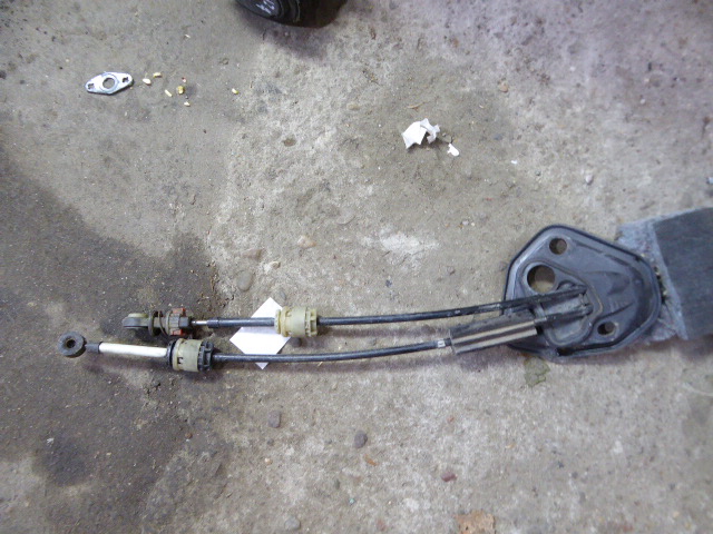 SCENIC II 03-06 DŹWIGNIA LEWAREK LINKI ZMIANY BIEGÓW 1.9 DCI F9Q812 Producent części Renault