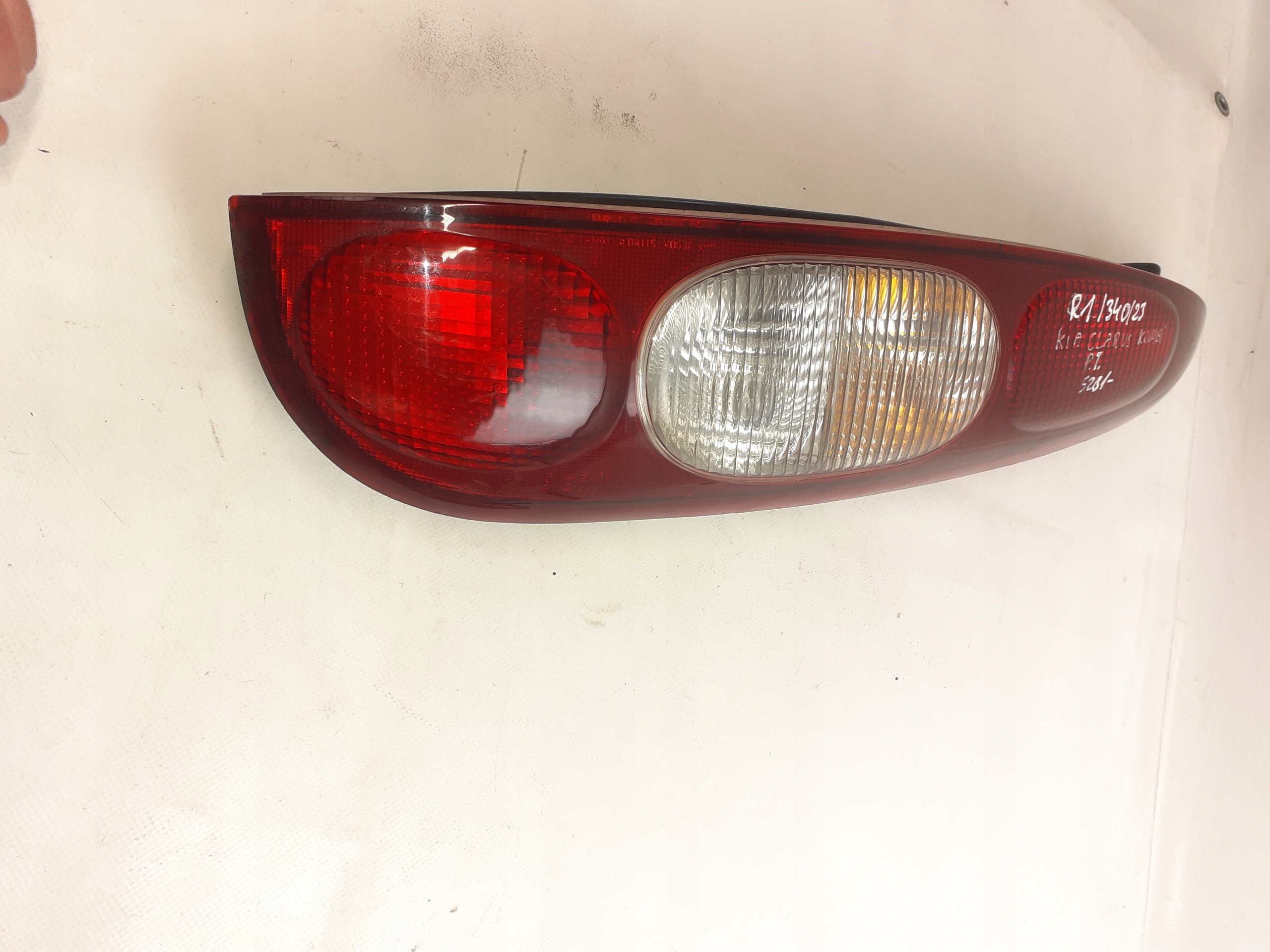 KIA CLARUS KOMBI light right rear rear part
