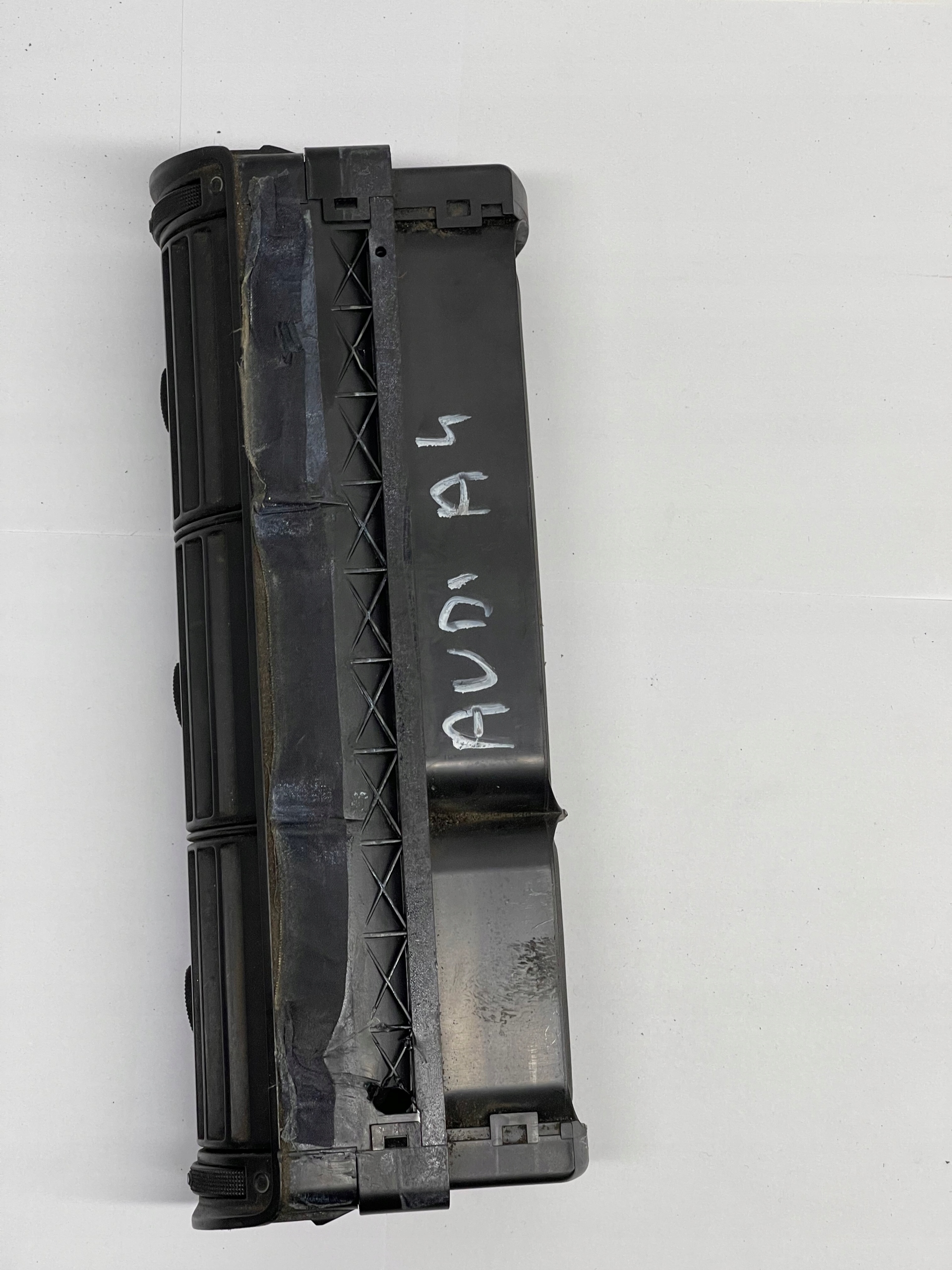 grid air conditioning devices central Audi OE 8D0820951