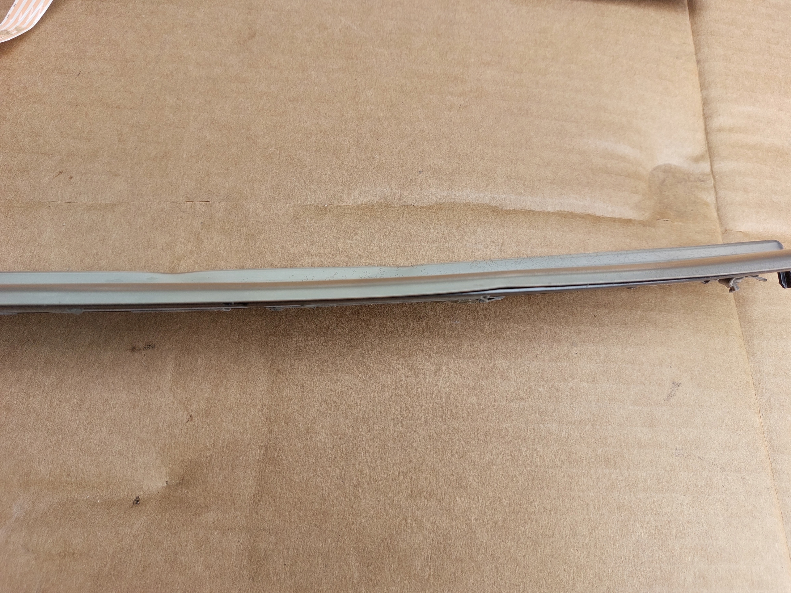 mouldings threshold PODSWIETLANE CONTINENTAL GT 19r
