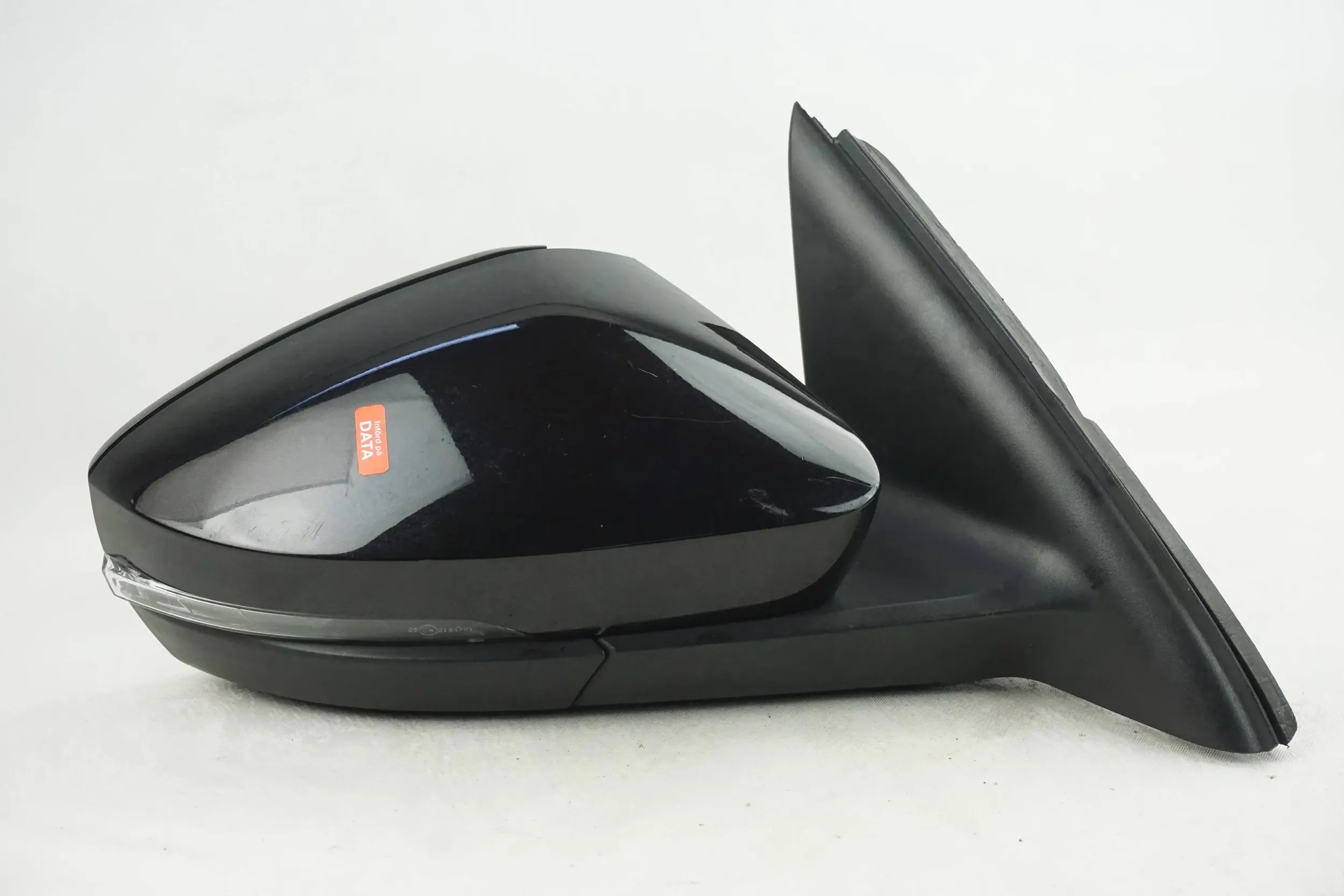 LUSTERKO PRAWE VOLVO V70 LIFT 11PIN EU