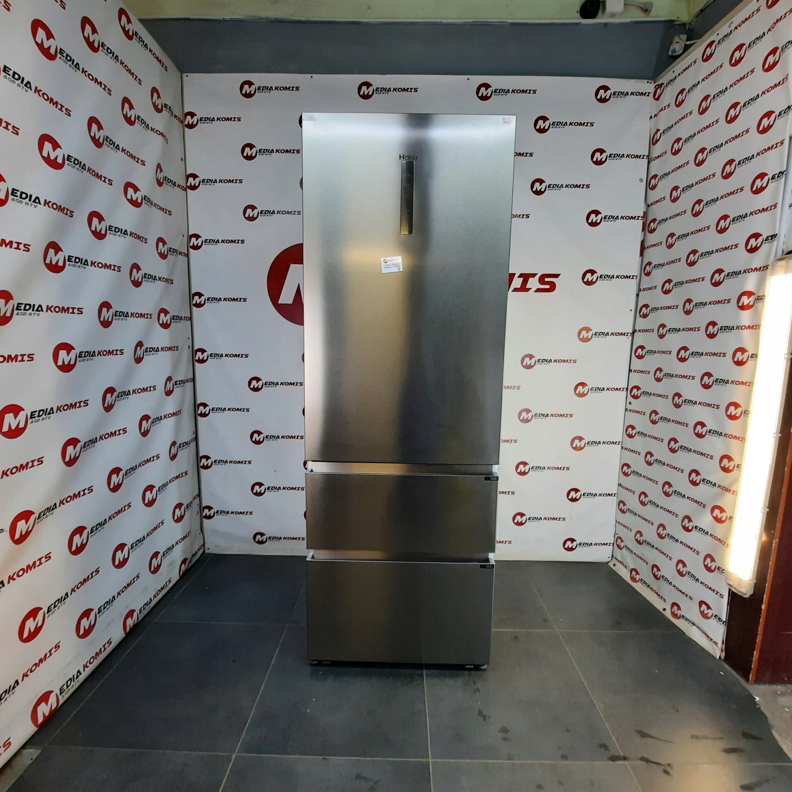 2X Lodówka Haier HTW7720DNMP No Frost 200.6cm Platynowy inox