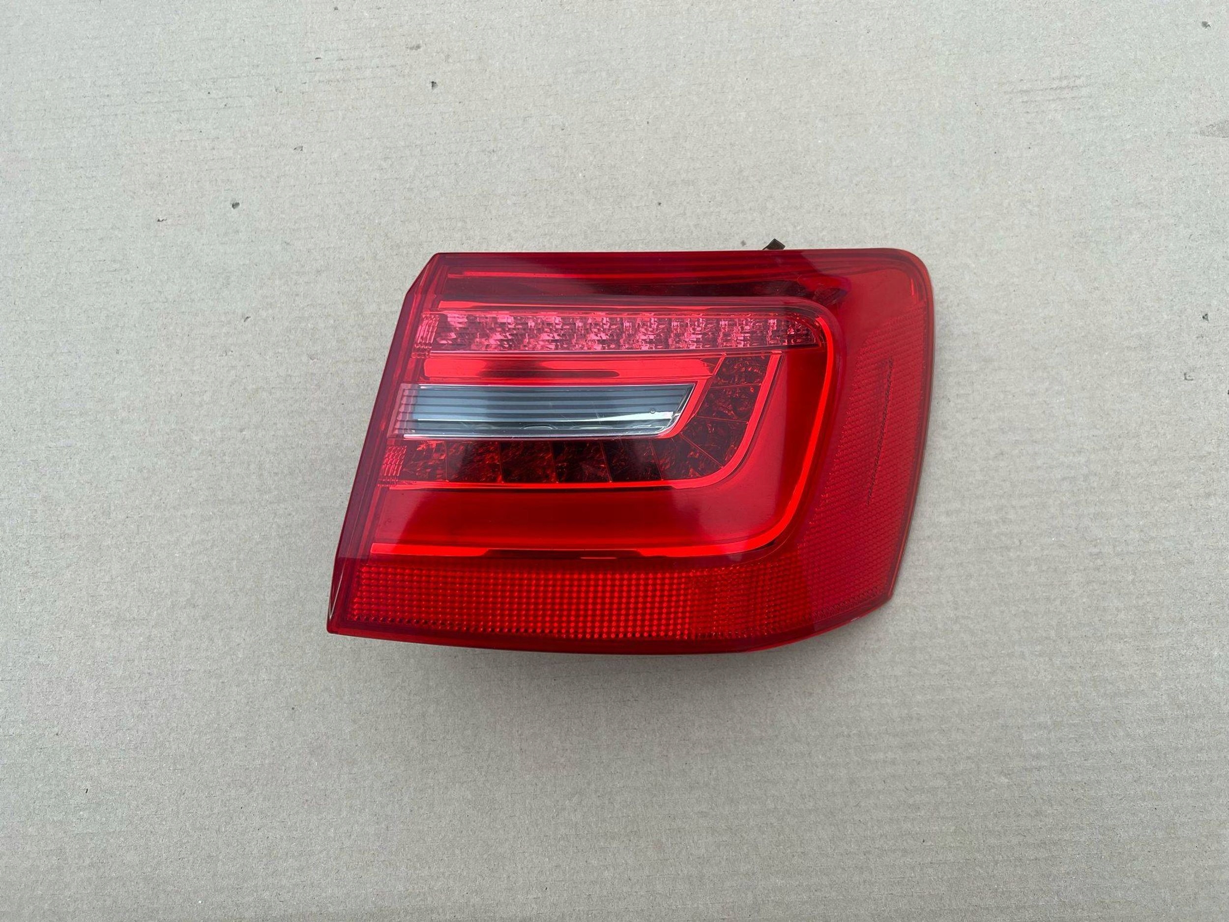 AUDI A6 C7 KOMBI LED 2012-2014 LAMPA TYLNA TYŁ PRAWA