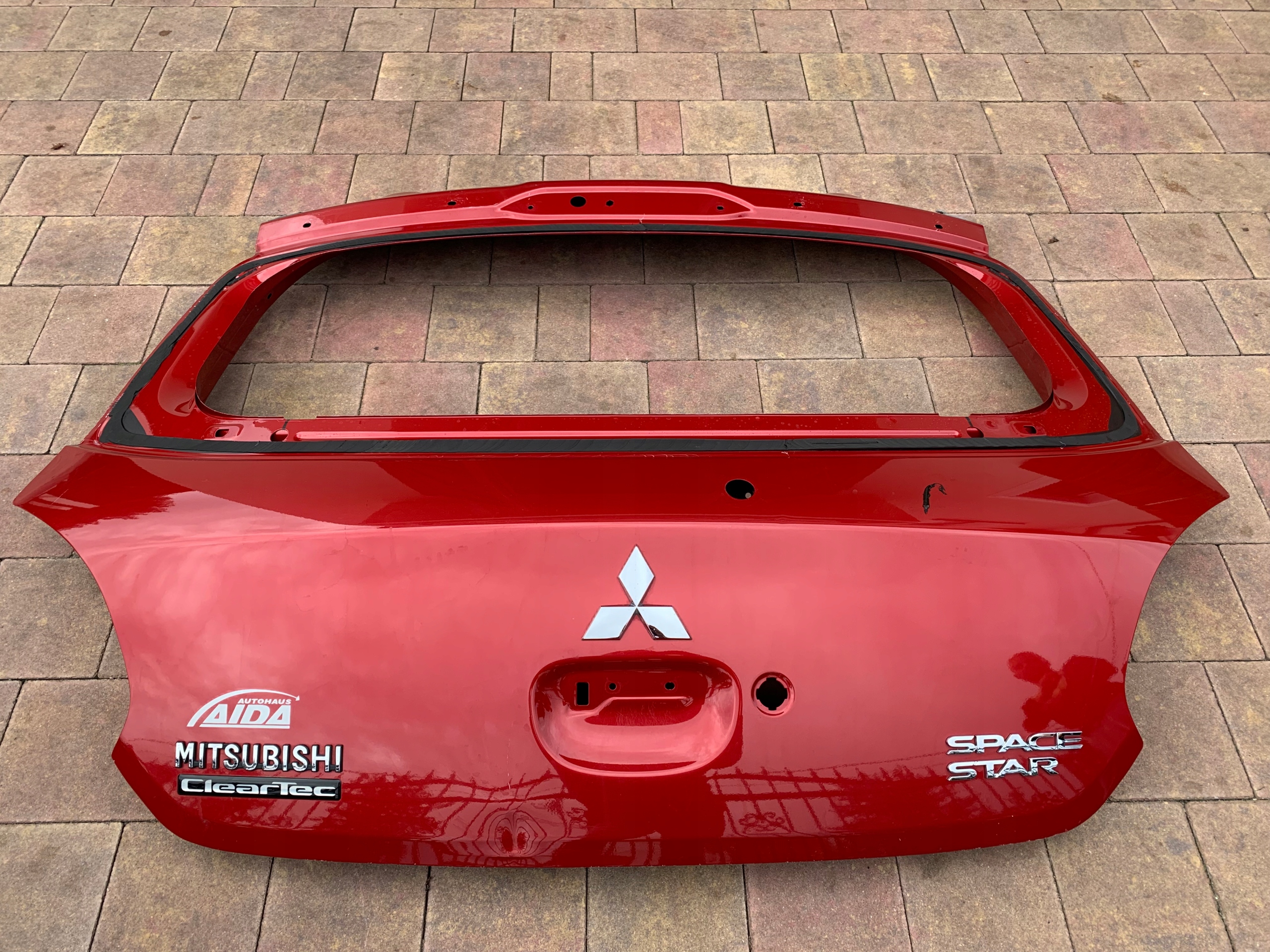 Mitsubishi Space Star III klapa 2021r