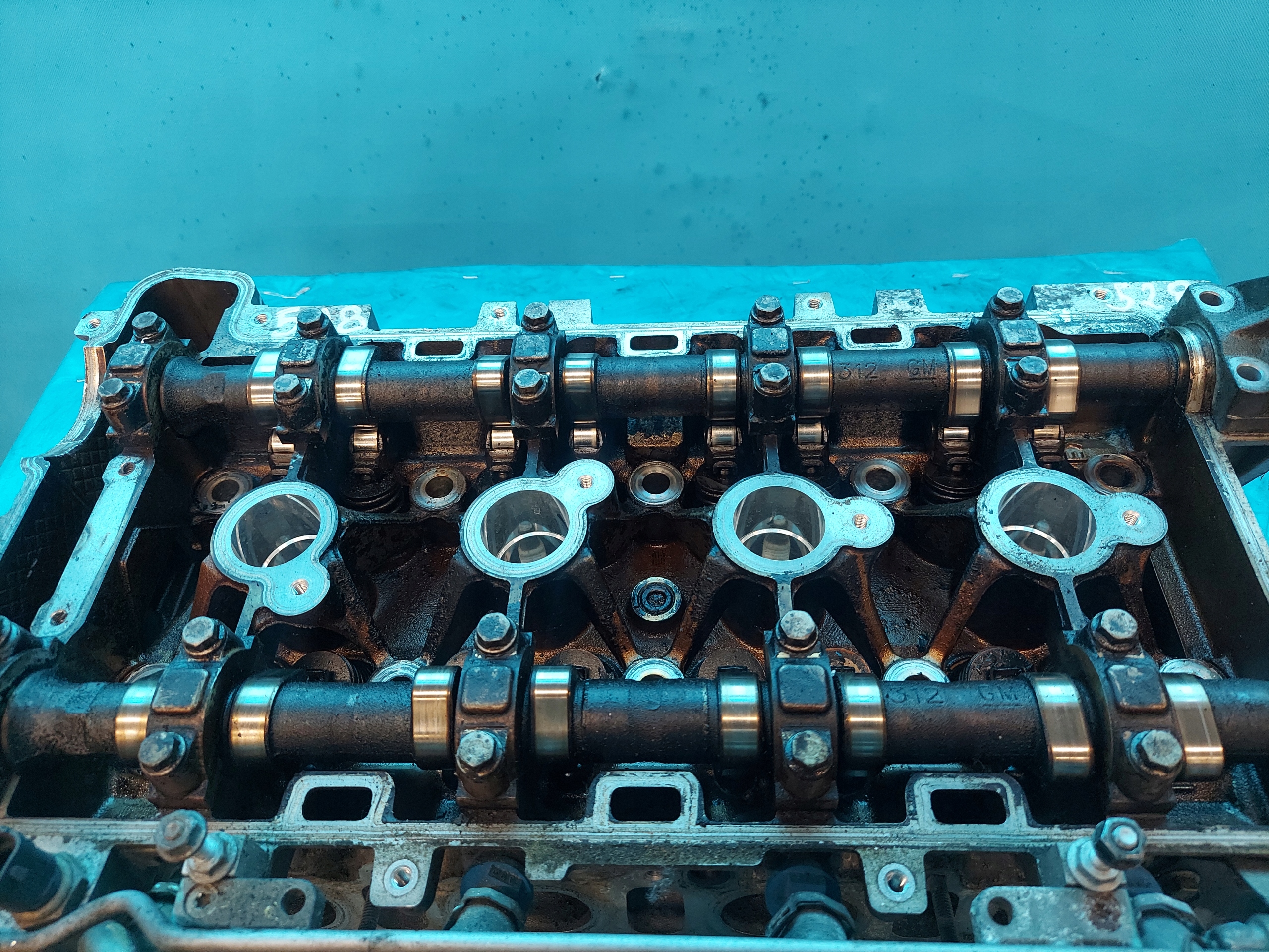 head. OPEL SAAB Z20NEL 2.0 T 55353482