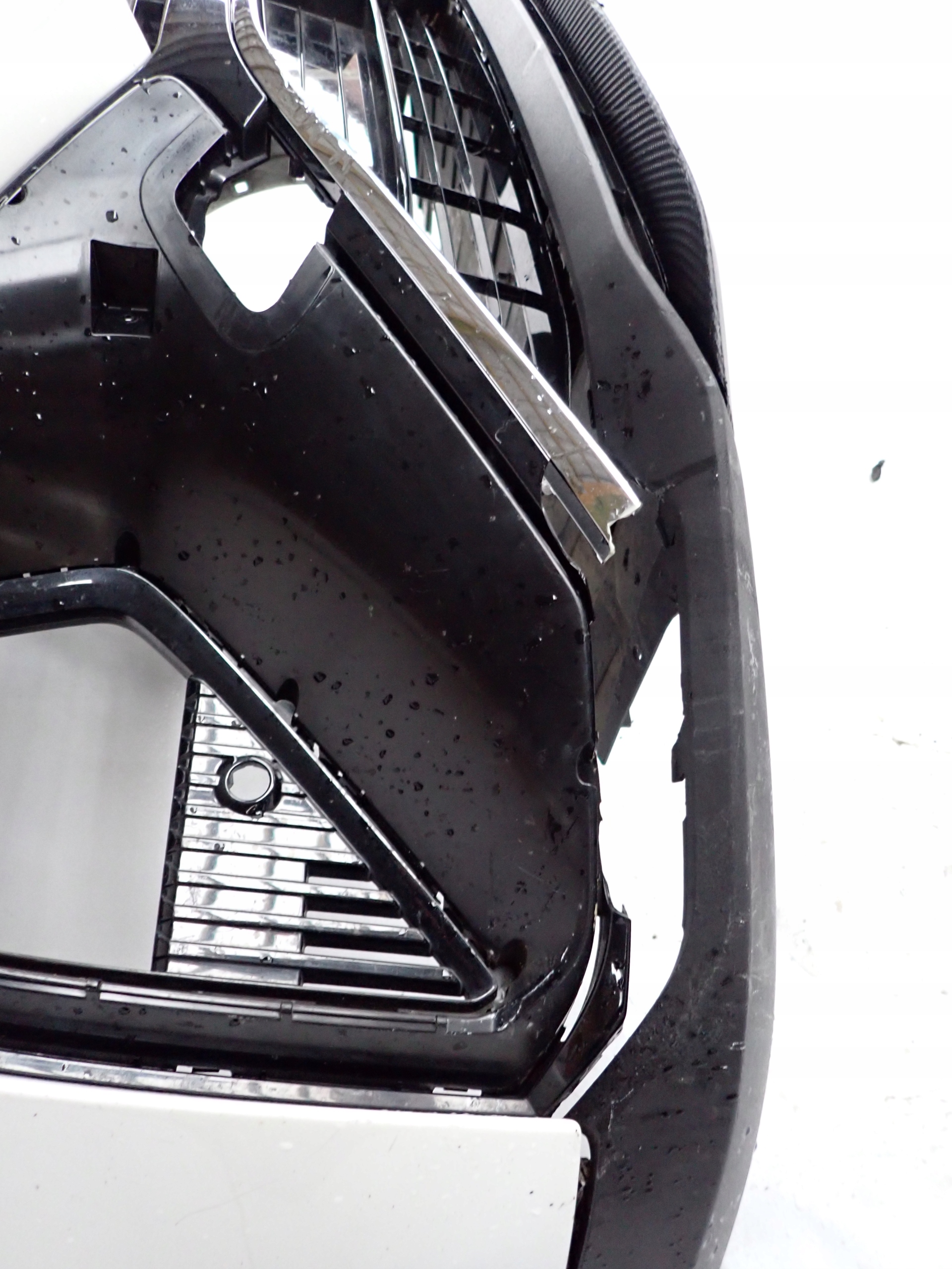 MG MARVEL R 20- bumper front front P11017697 PDC