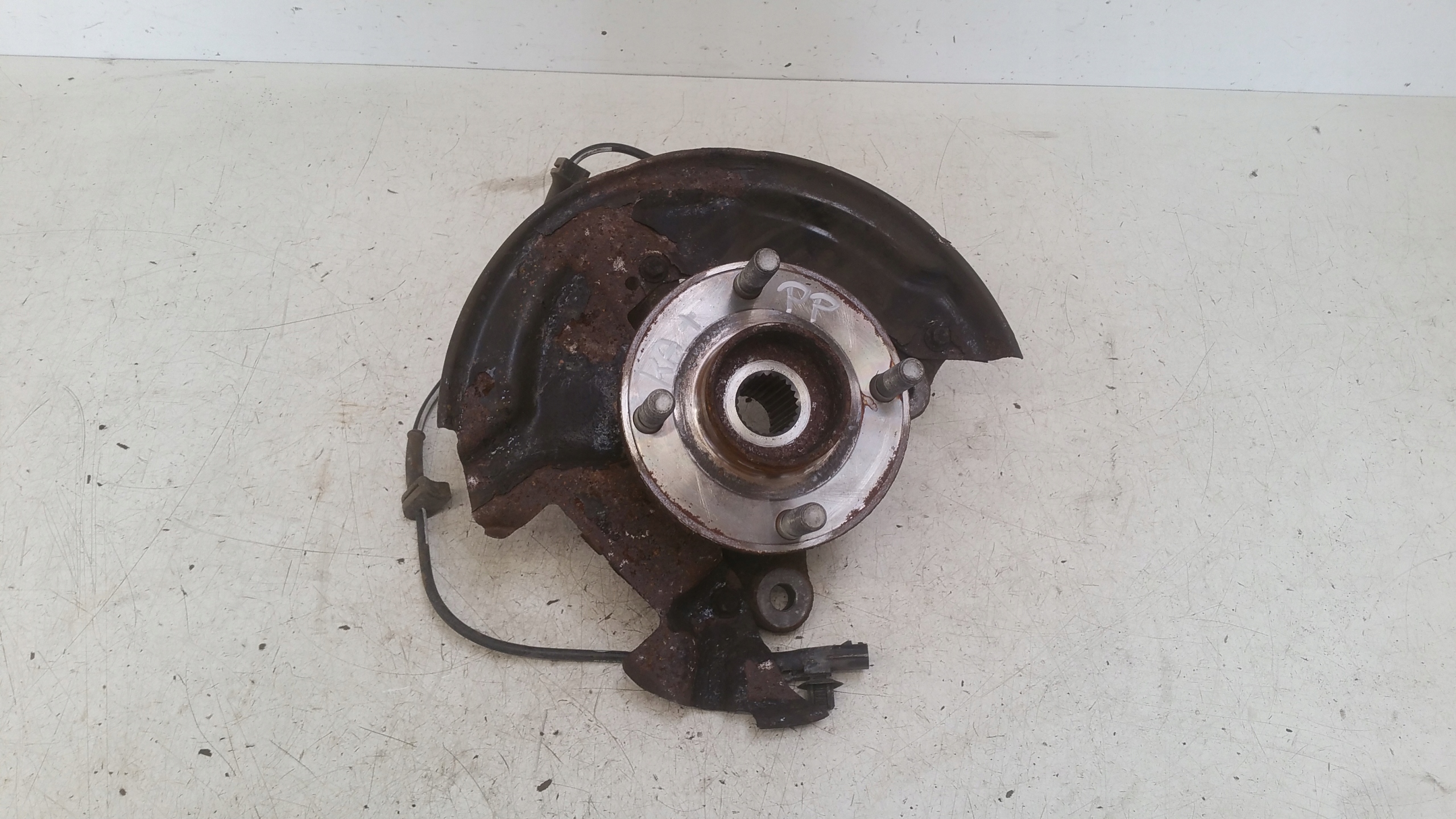 swing right front AY1C3K170B4A Ford KA +