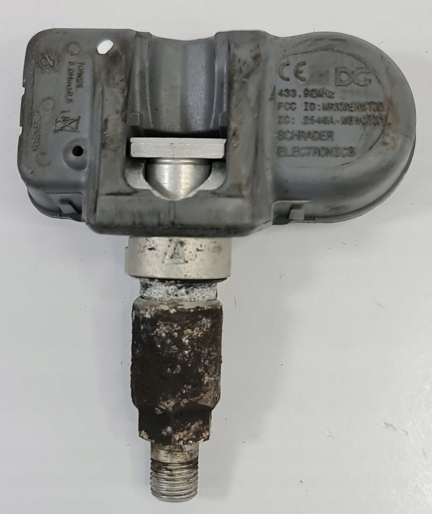 CZUJNIK CISNIENIA W OPONACH MERCEDES W212