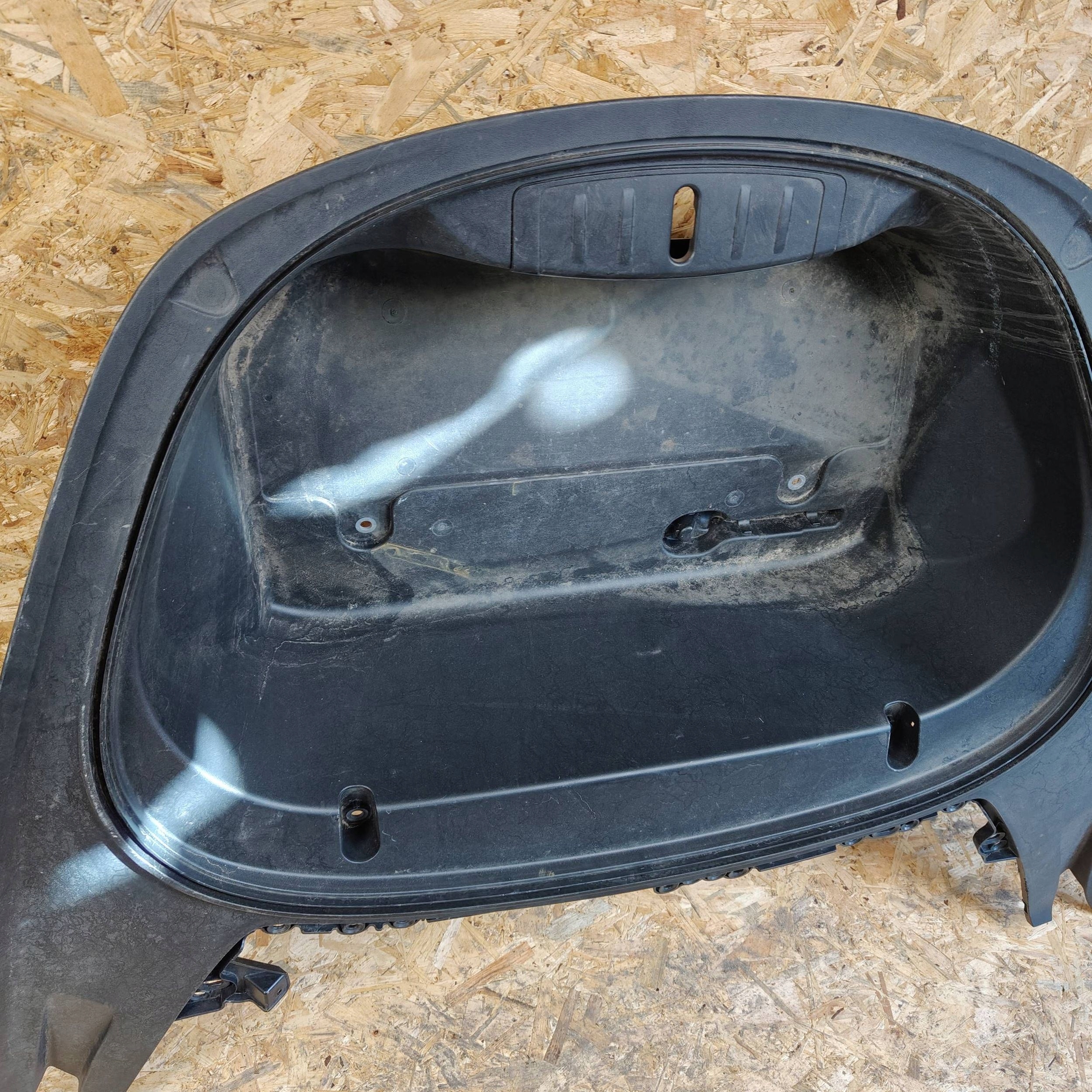 trunk door boot Tesla Model 3 boot sump